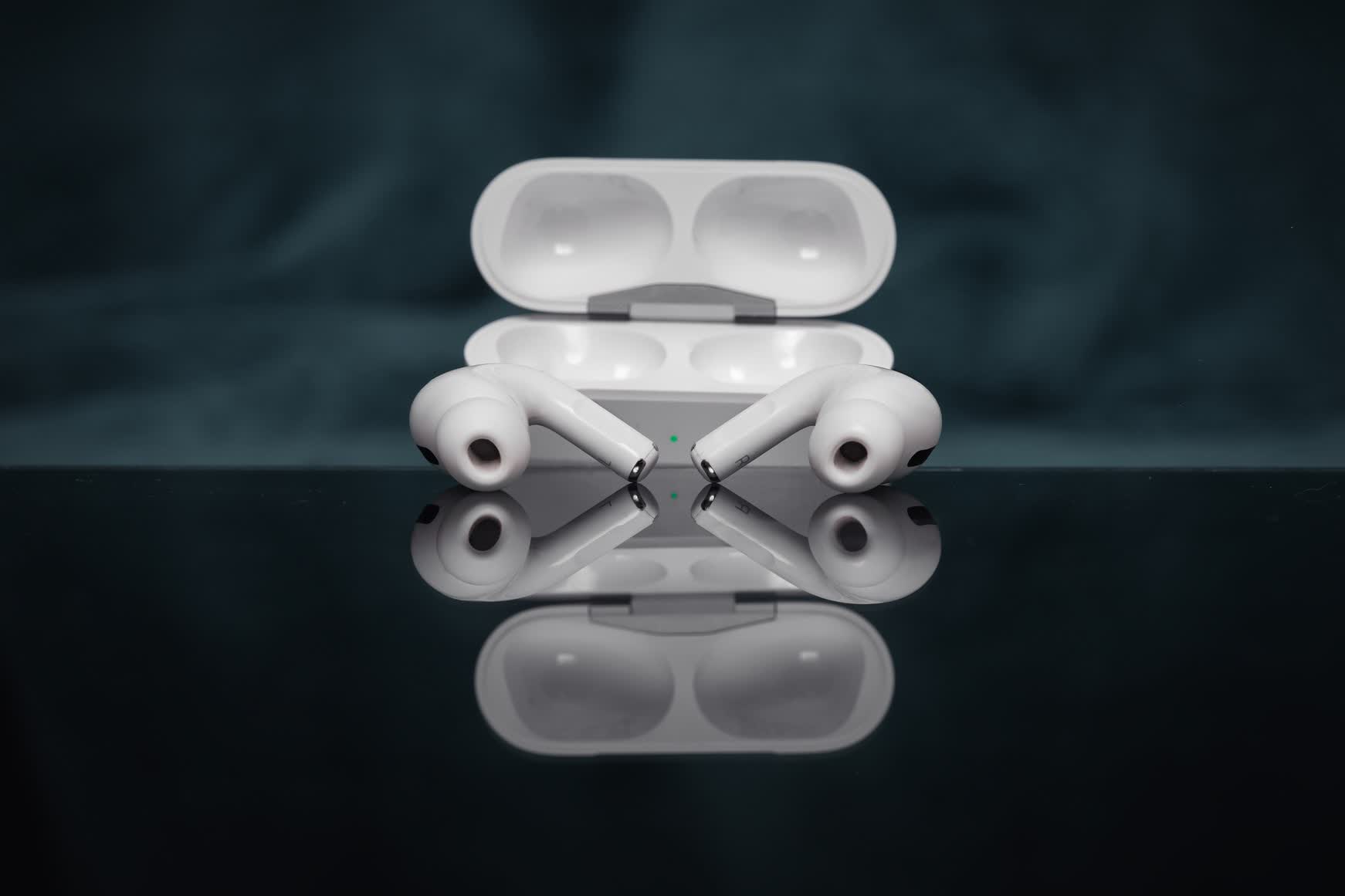 Apple is extending the AirPods Pro free repair program to three years