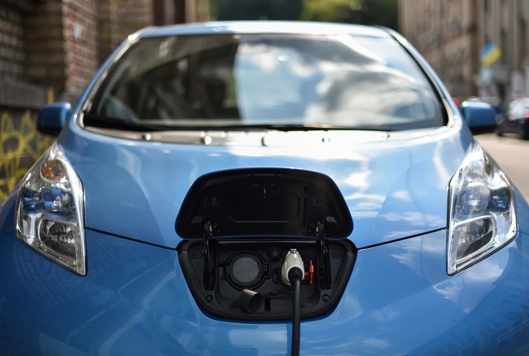 Biden administration proposes national EV charging station standards
