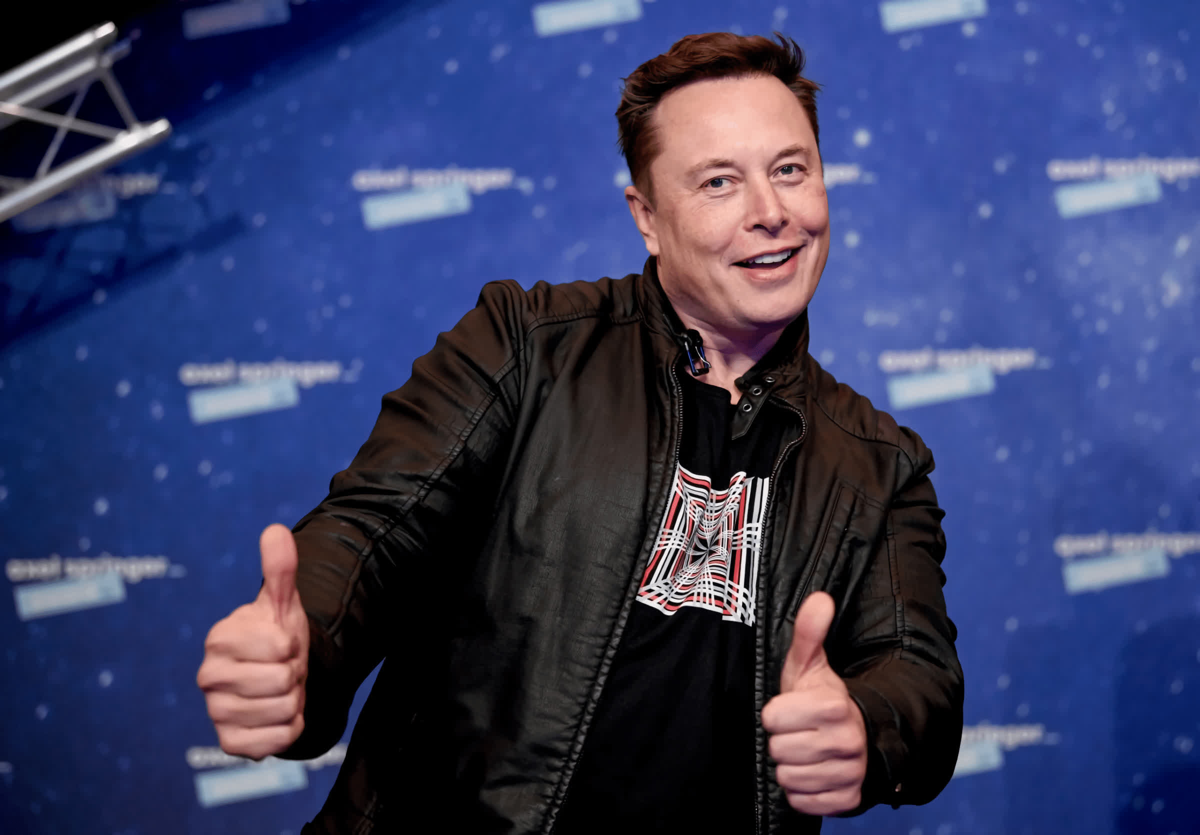 Elon Musk secretly fathered twins with top Neuralink executive last year