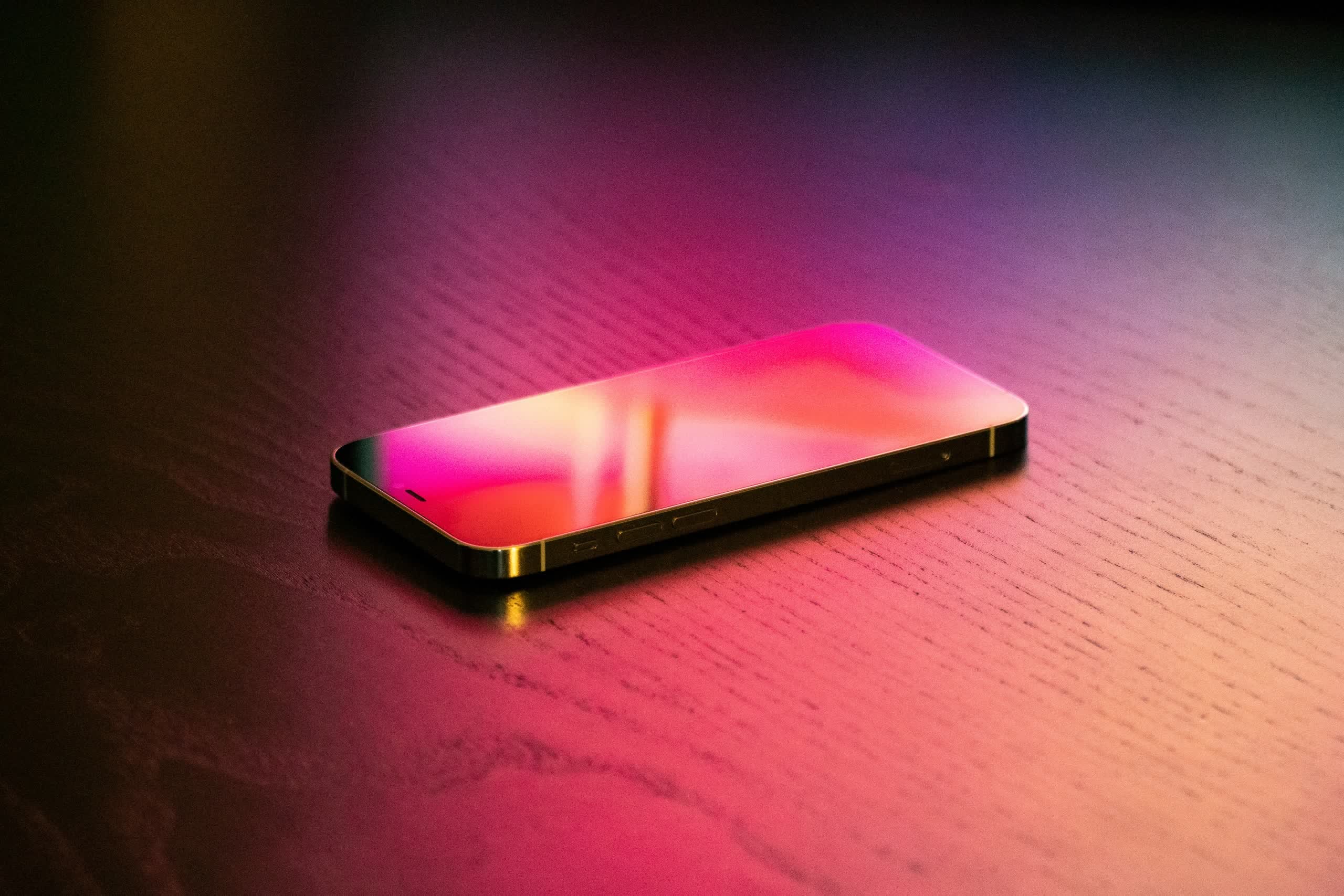 USB-C Controller for iPhone