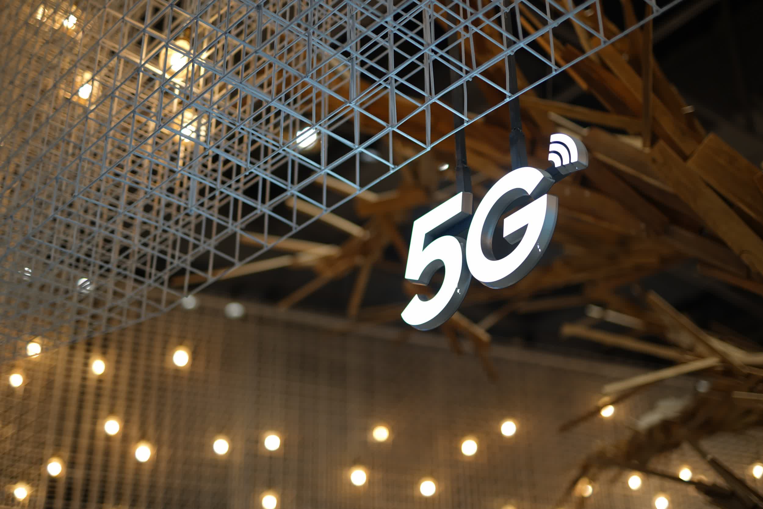 5G subscriptions to top 1 billion by the end of 2022