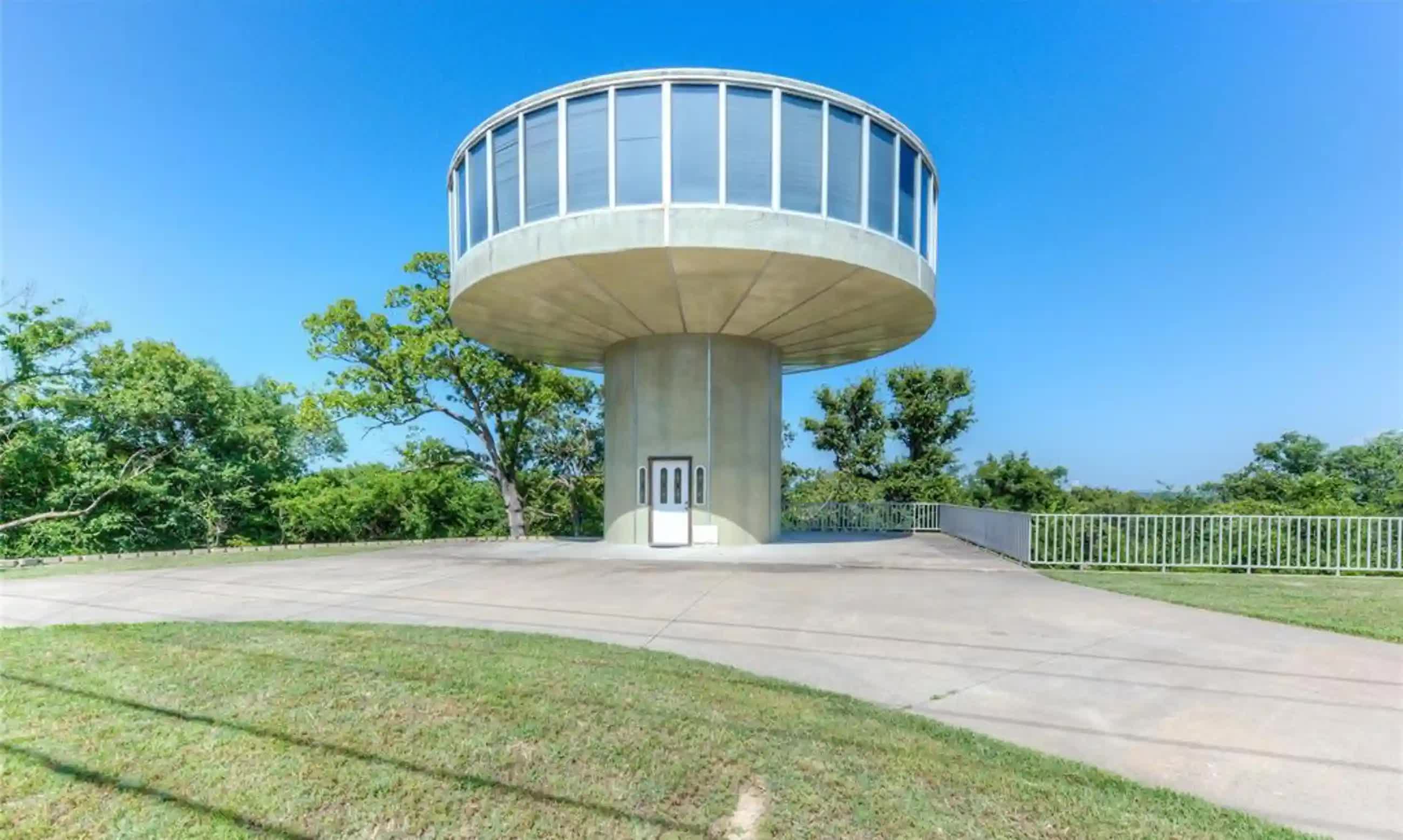 The Tulsa Jetsons house sells two weeks after hitting the market