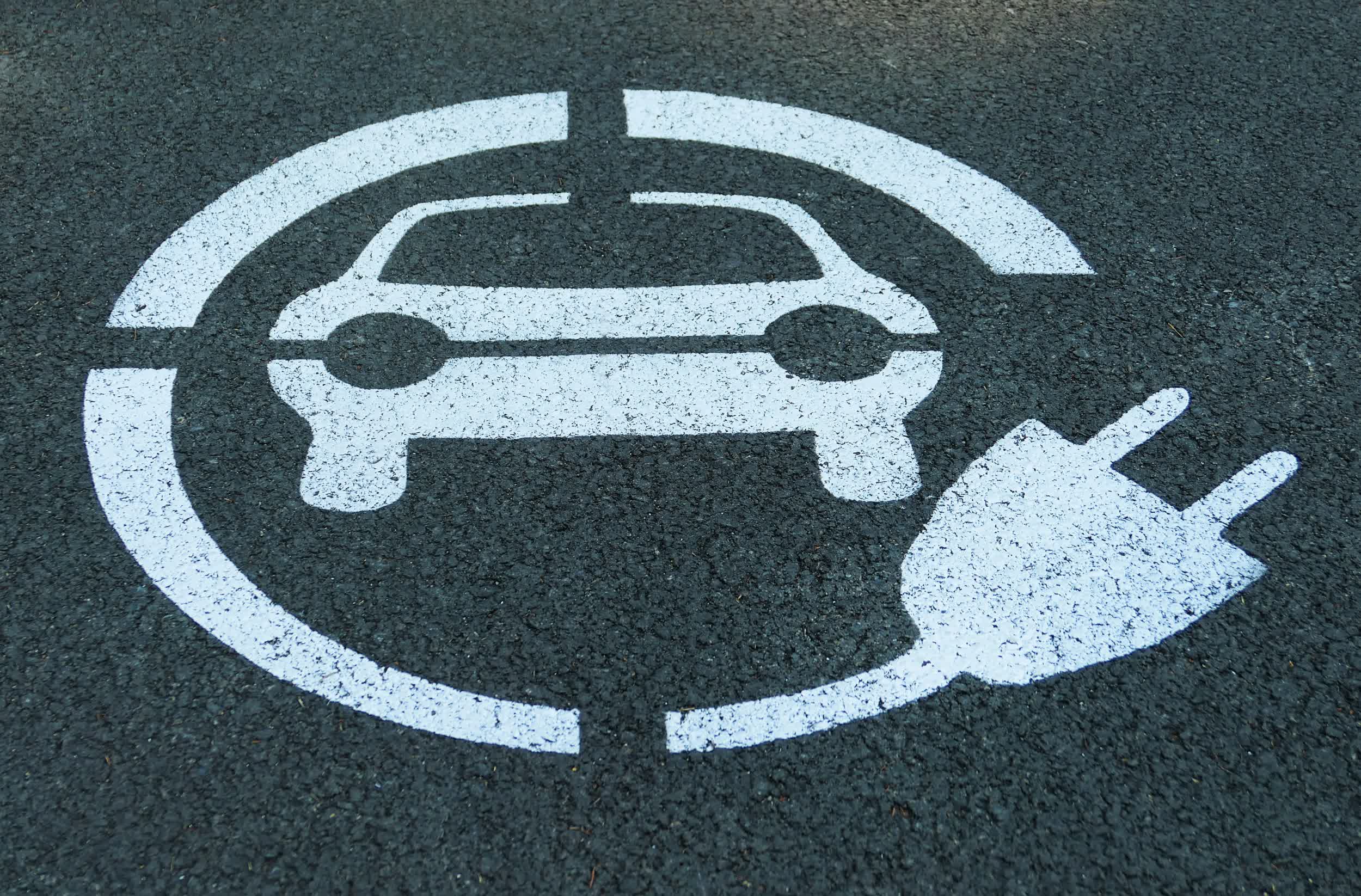 France is formulating a 100 per month subsidized EV lease program
