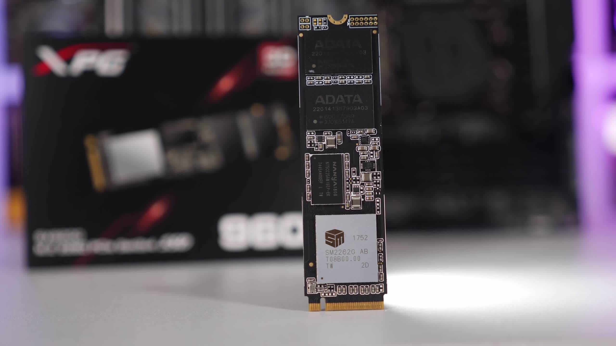 Analysts estimate SSD prices will drop 50 percent by mid-2023