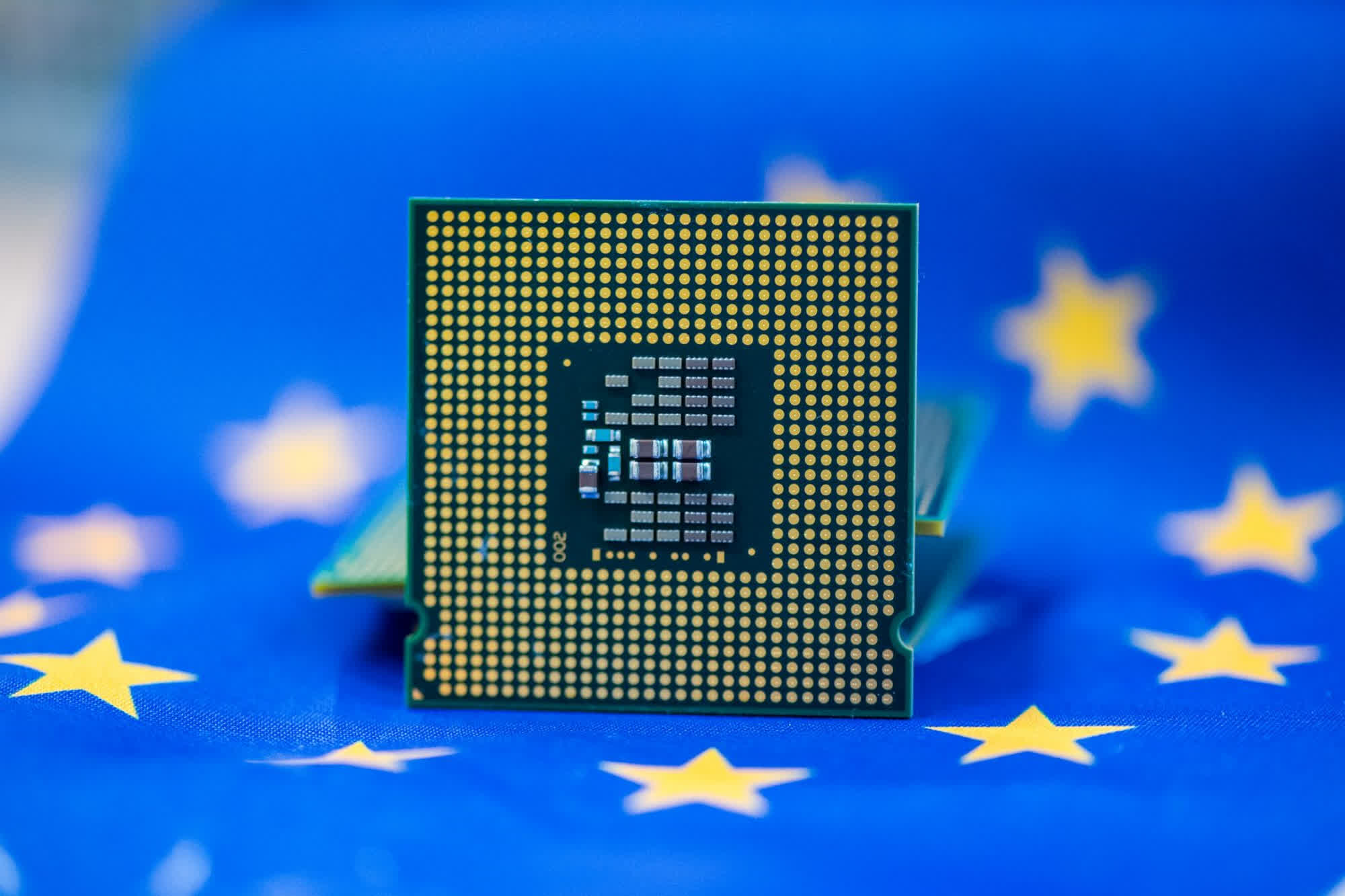 The EU Chips Act: €43 billion to build a new European chipmaking industry