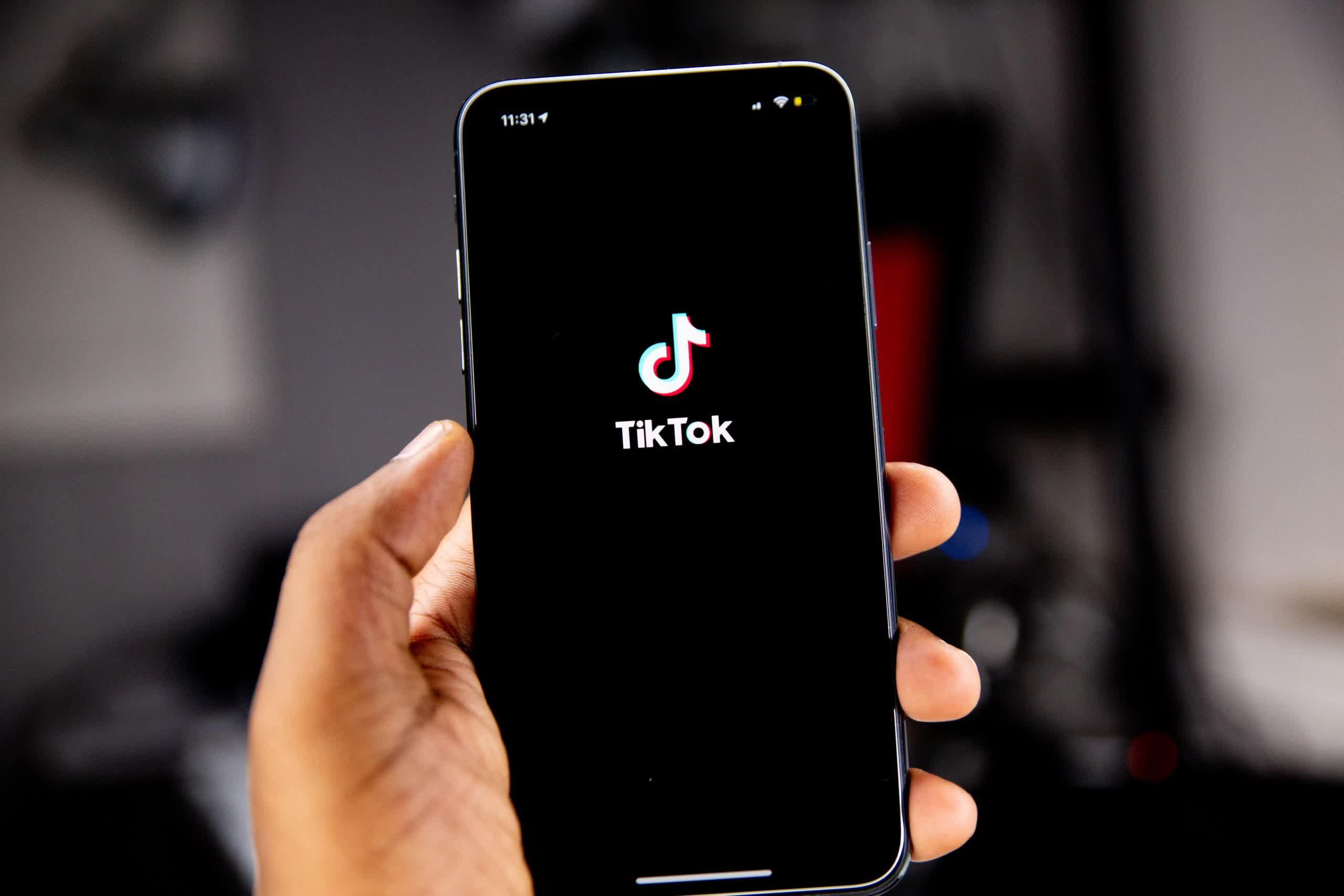 New York City bans TikTok from government devices; poll shows almost 50% of people want total US ban