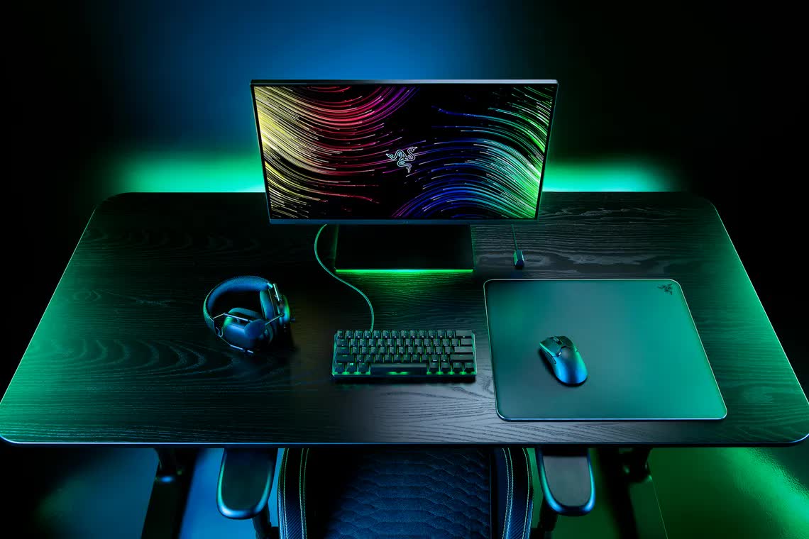 Razer's first glass mouse mat comes with some weird warnings
