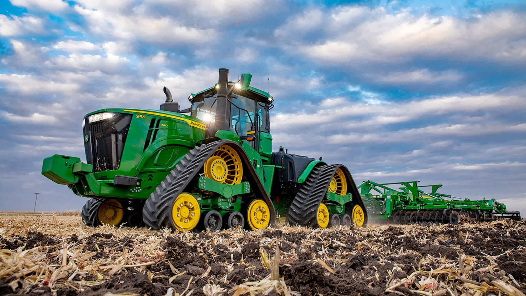 John Deere scolded for its inability to comply with GPL software license