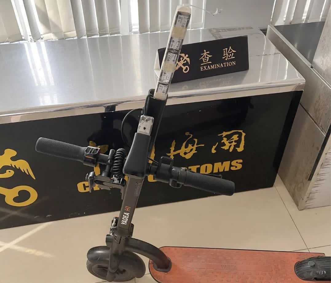 Man tries to sneak 84 SSDs past Chinese customs by stuffing them inside electric scooter