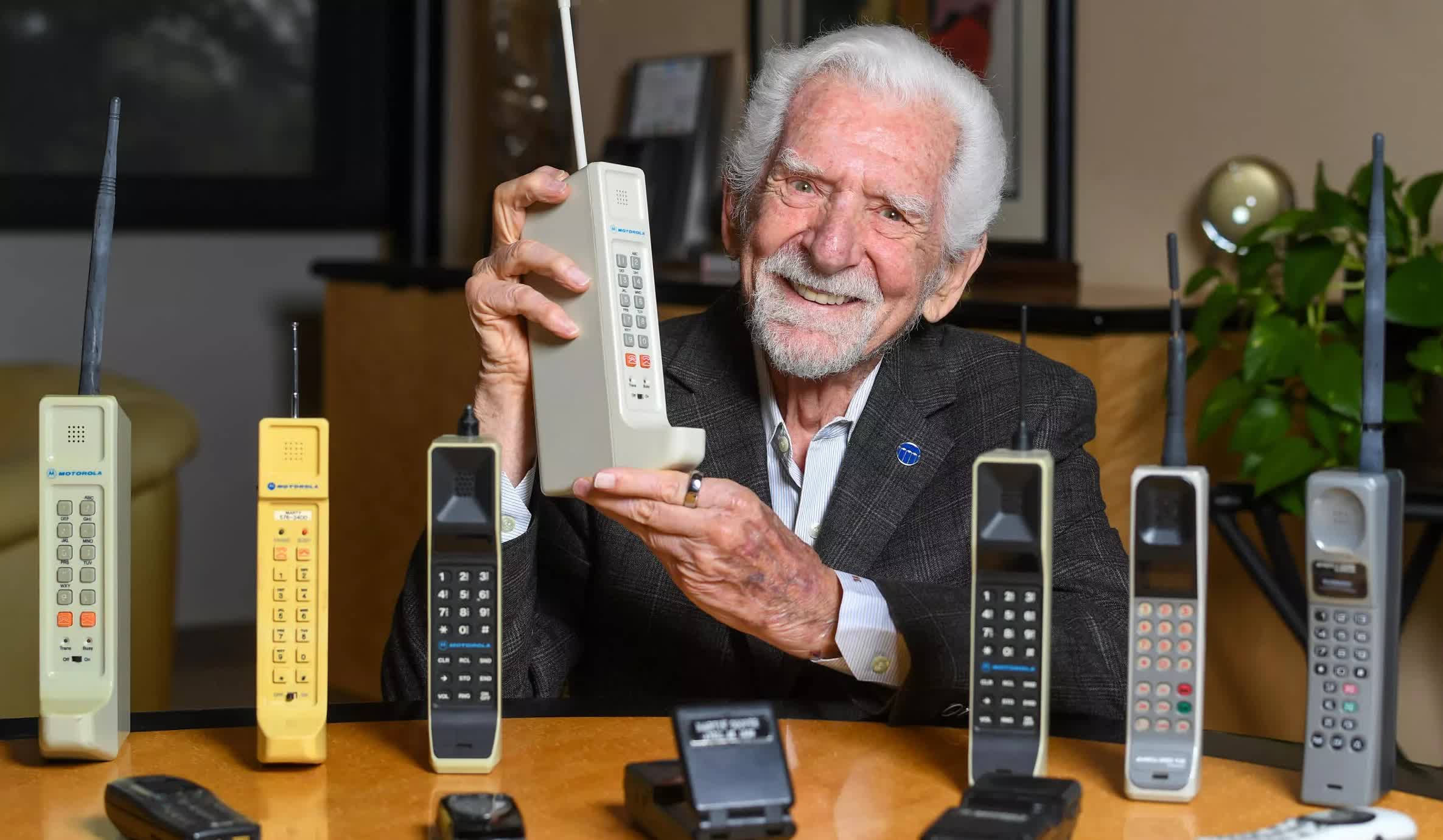 'Father of cell phone' talks mobile addiction, hope for the future
