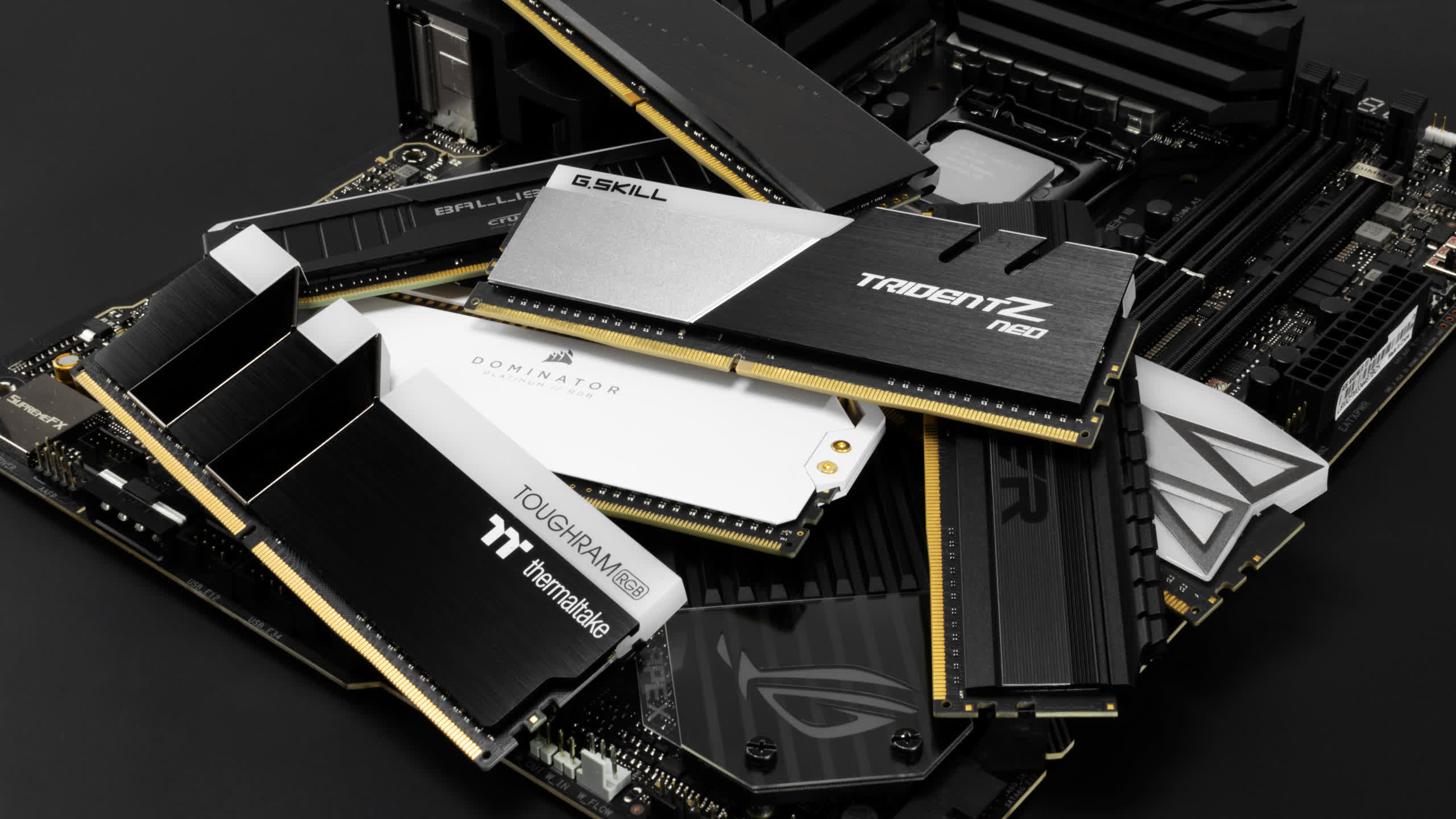 Samsung will cut DDR4 memory production to endure harsh market conditions