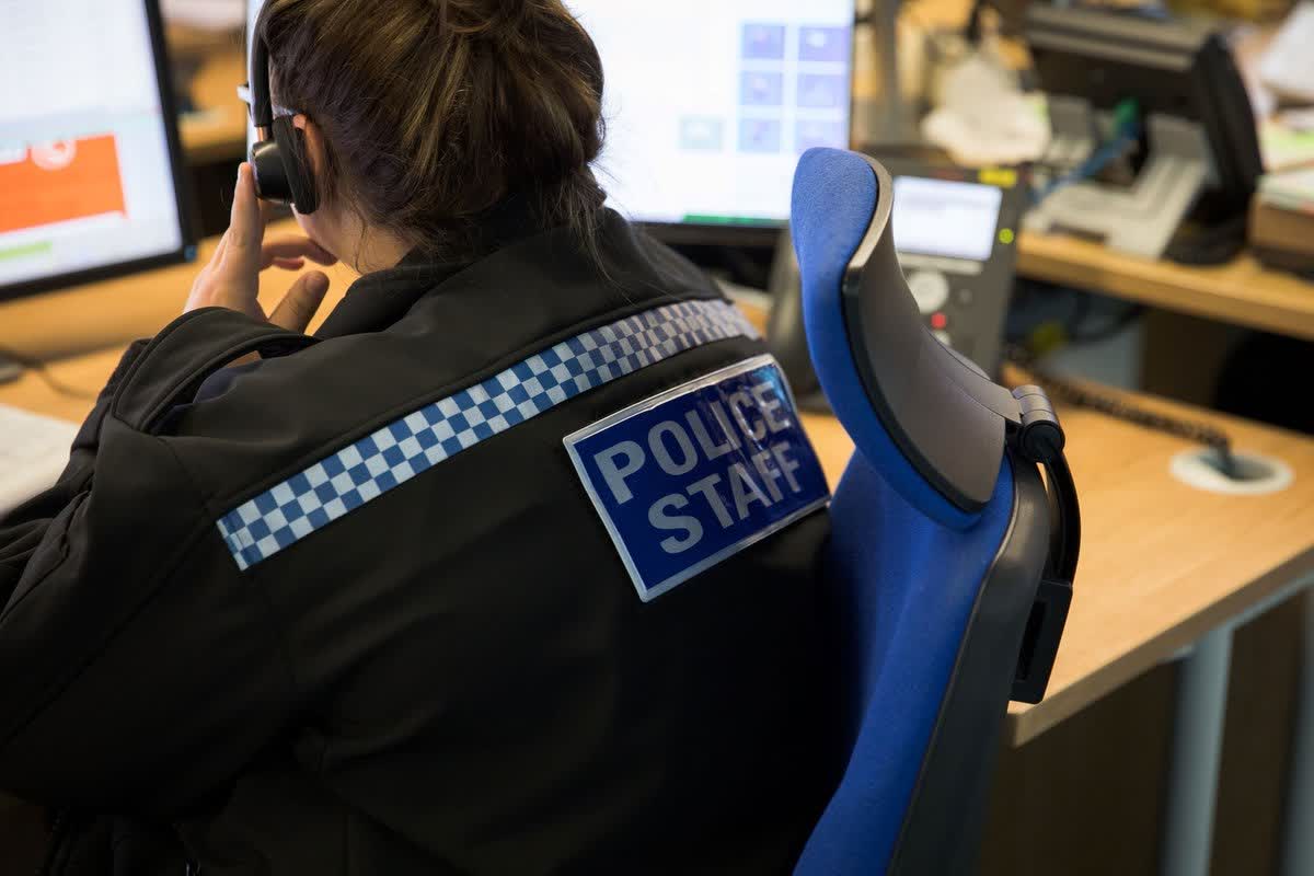 UK police blame Android SOS feature after being inundated with silent emergency calls