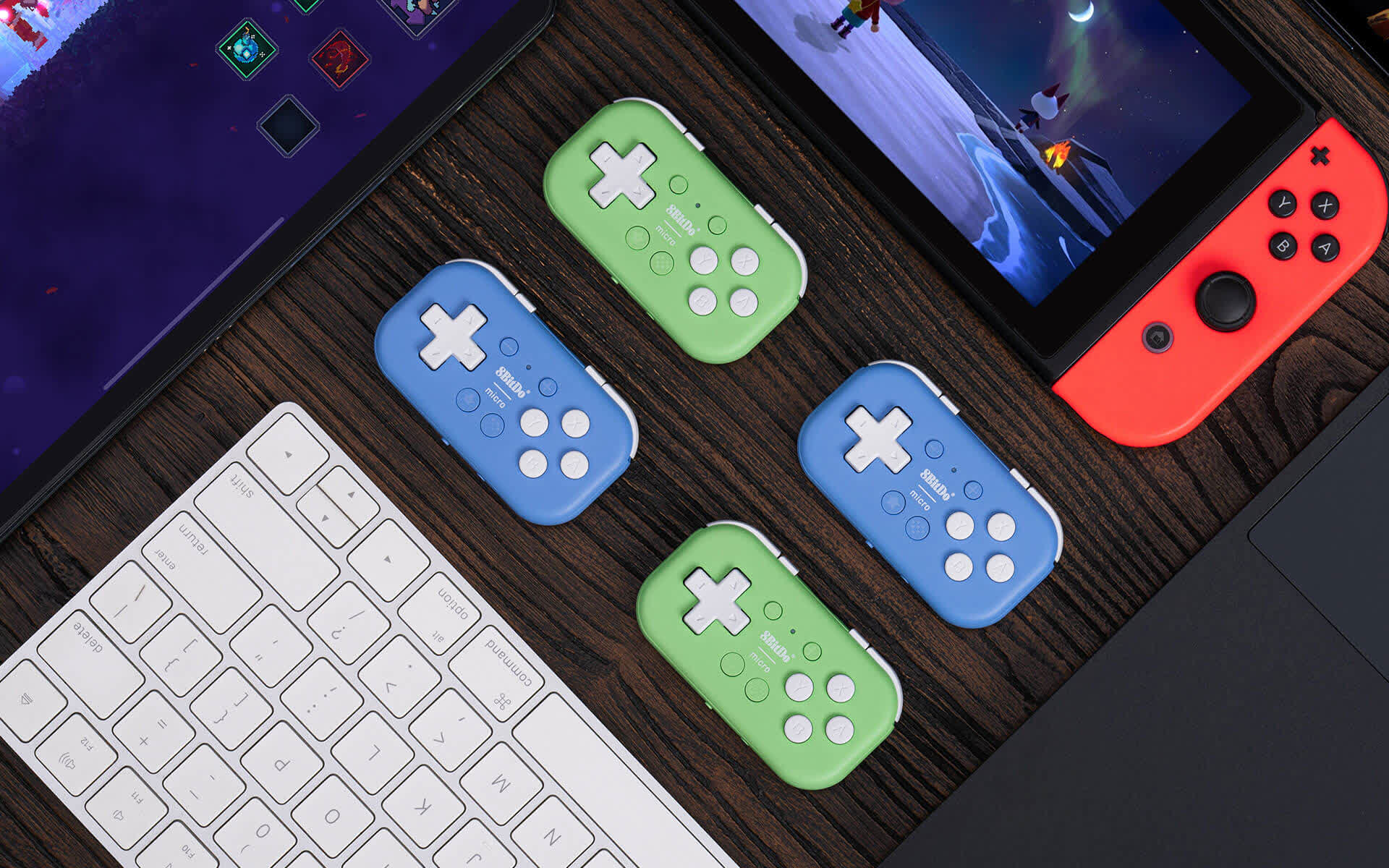 8BitDo Micro stuffs 16 buttons onto a tiny Bluetooth gamepad