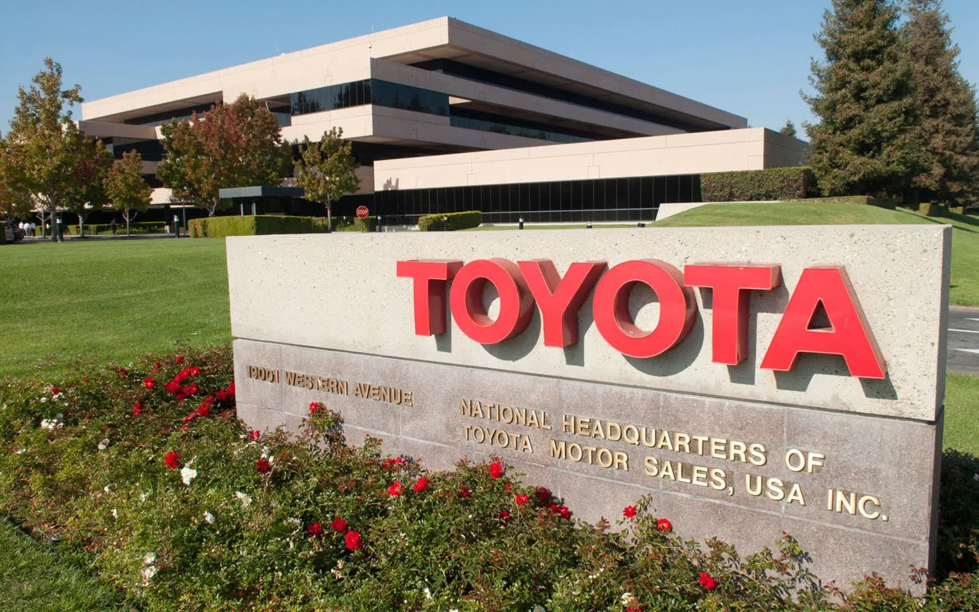 Toyota's insufficient disk space blunder brings car manufacturing plants to a halt
