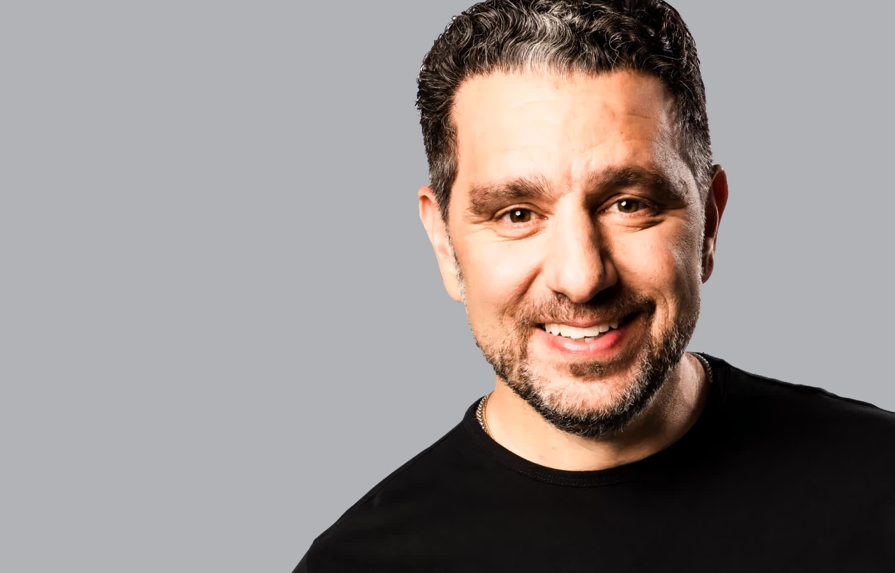 Microsoft vet Panos Panay is heading to Amazon to lead its devices and services business