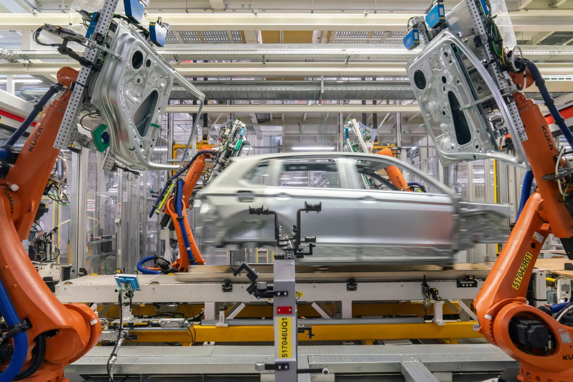 Volkswagen production halted in Germany after IT incident