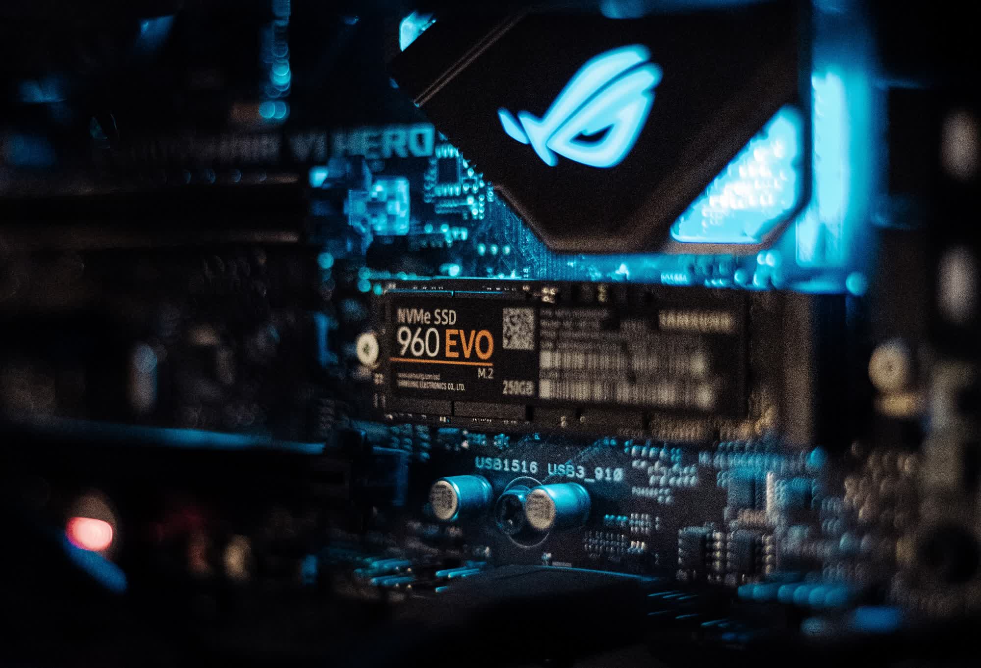 ASUS Launches GeForce RTX 4060 Ti Graphics Cards With M.2 SSD Expansion Slot