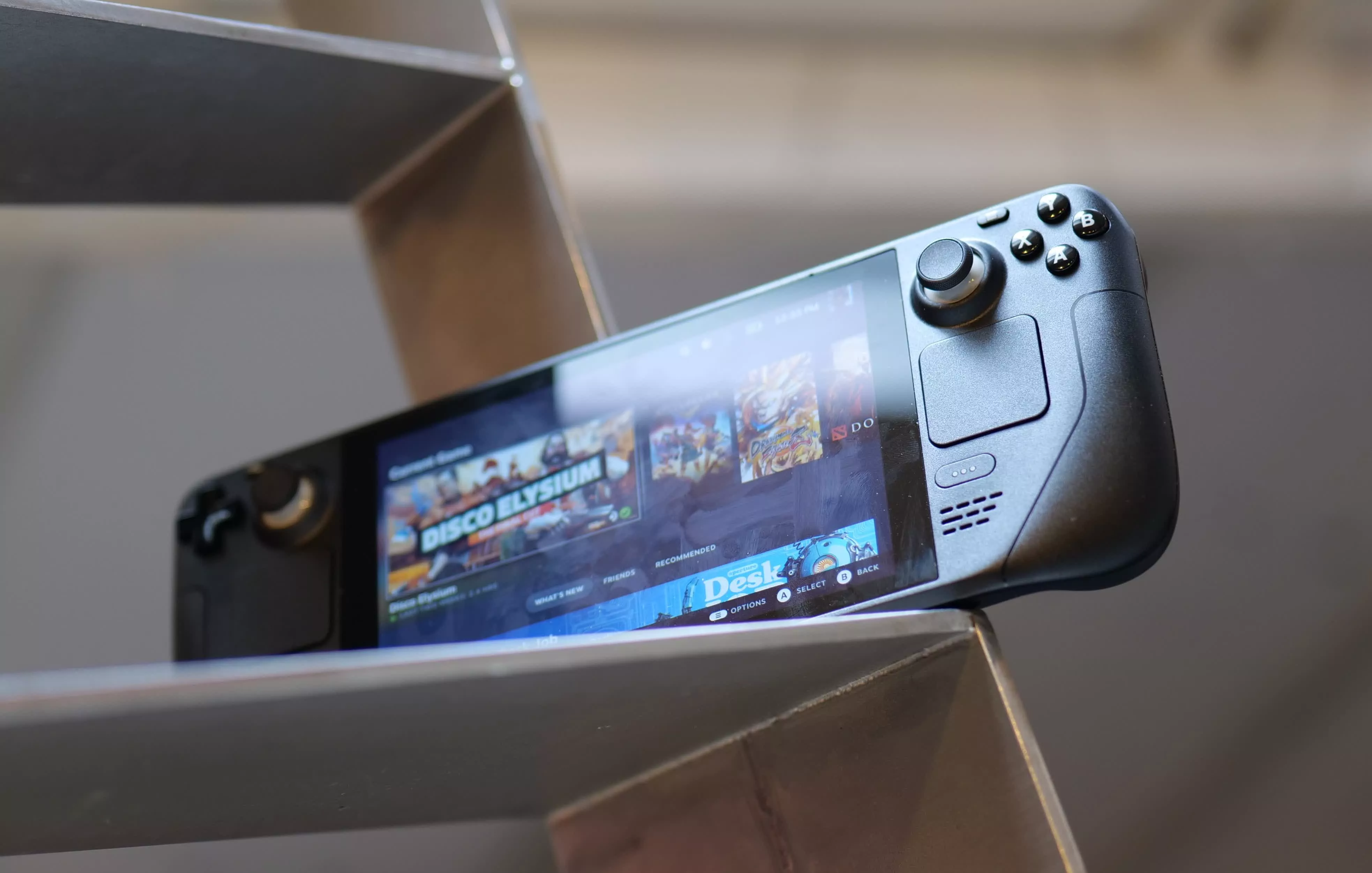 Deck 4pda. Консоль стим дек. Моддинг Steam Deck. Steam Deck OLED новый. Стим приставка большая.