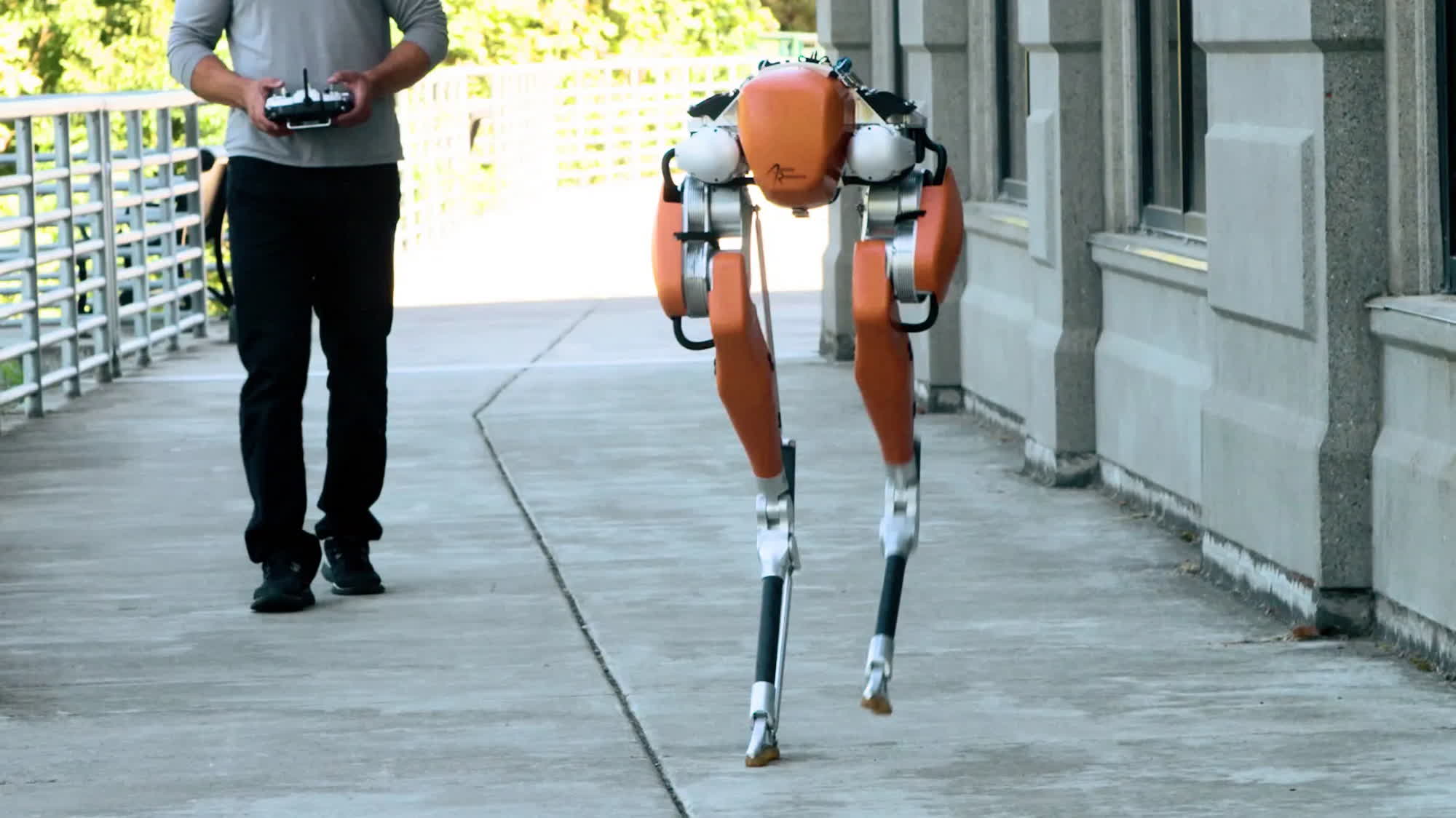Robots will soon roam South Korea's sidewalks