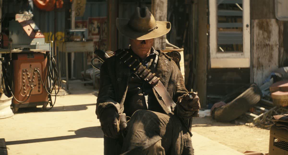 Official photos and details of Amazon's Fallout TV show have arrived