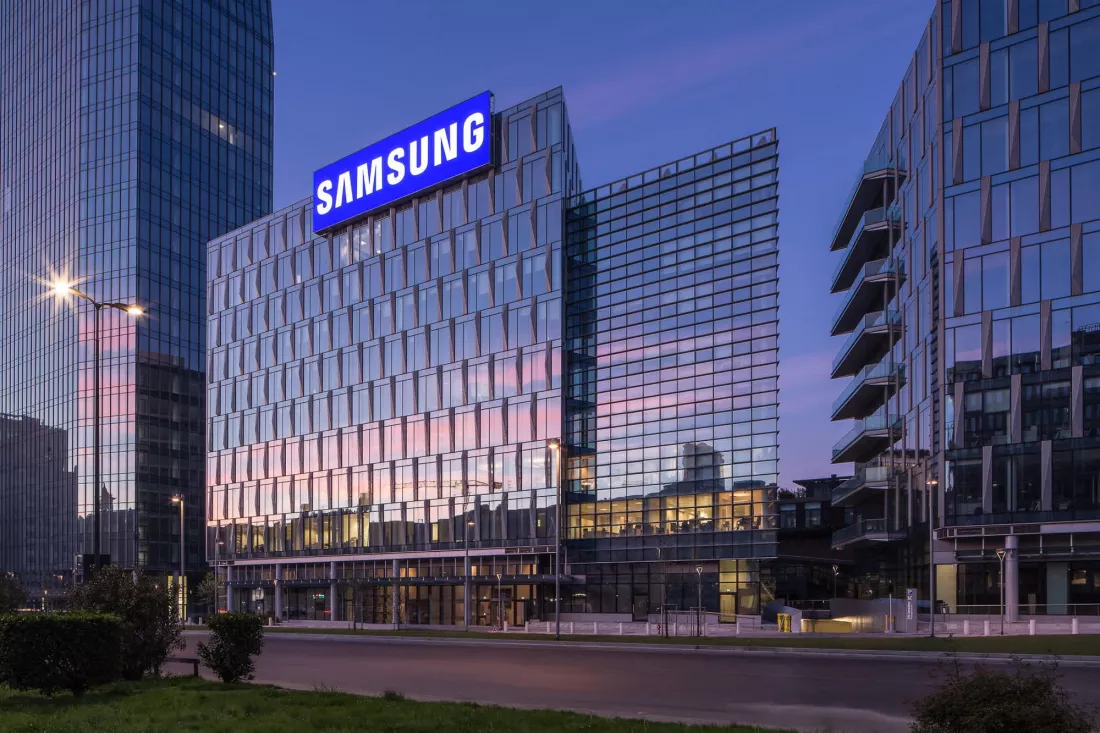 Samsung เผชิญวิกฤตผลประกอบการต่ำกว่าคาดส่งผลให้นักลงทุนวิตก 2 samsung-apology-on-misprofit