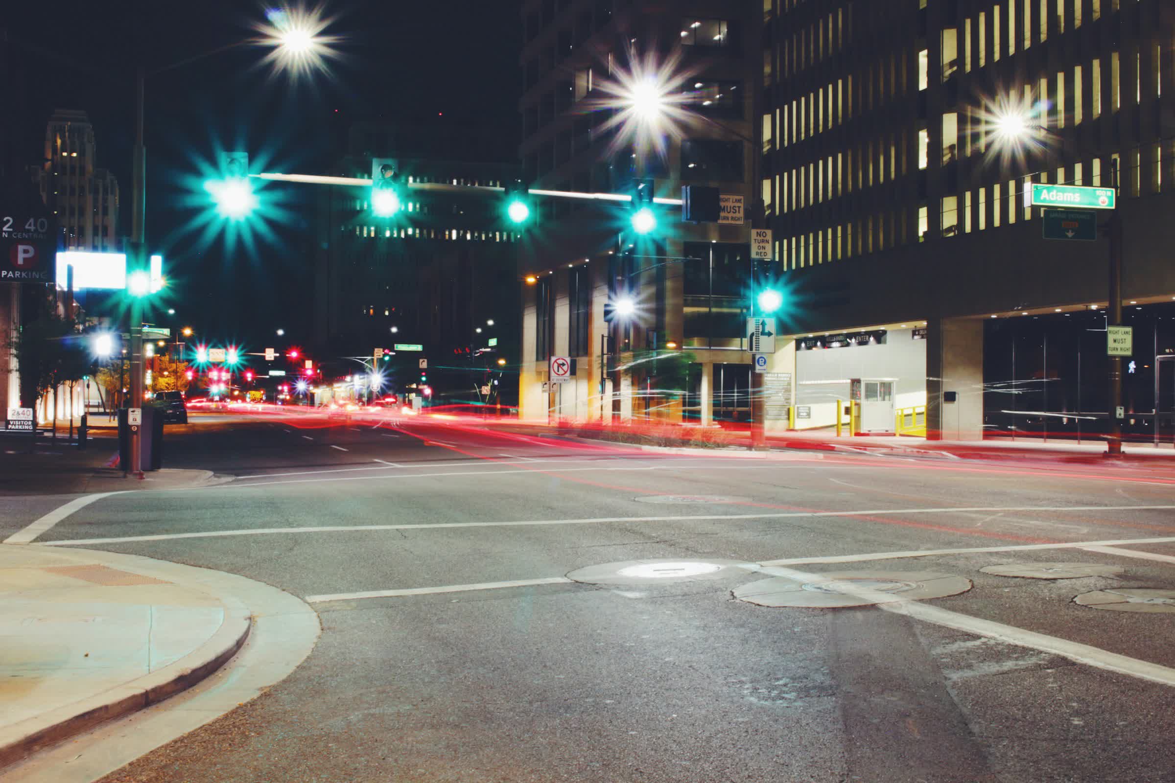 Traffic light vulnerability could let hackers cause massive gridlocks, study finds