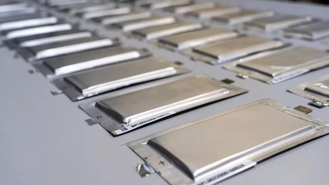 Samsung เปิดตัวแบตเตอรี่โซลิดสเตตสำหรับสมาร์ทวอทช์ 2 Samsung เปิดตัวแบตเตอรี่โซลิดสเตตสำหรับสมาร์ทวอทช์