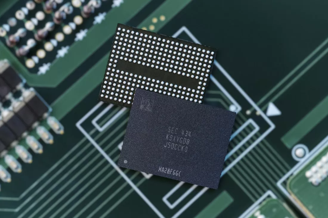 Samsung is prepping 400-layer V-NAND in effort to maintain market leadership