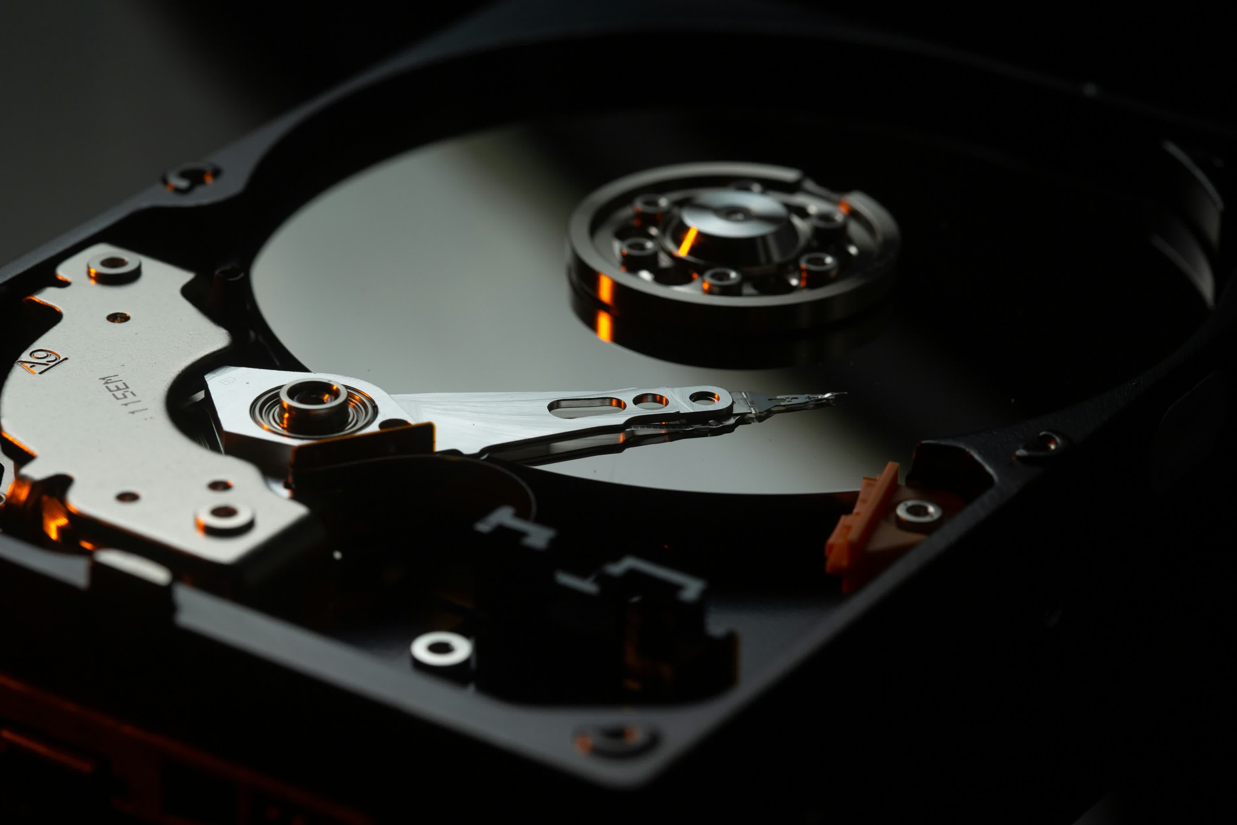 www.techspot.com