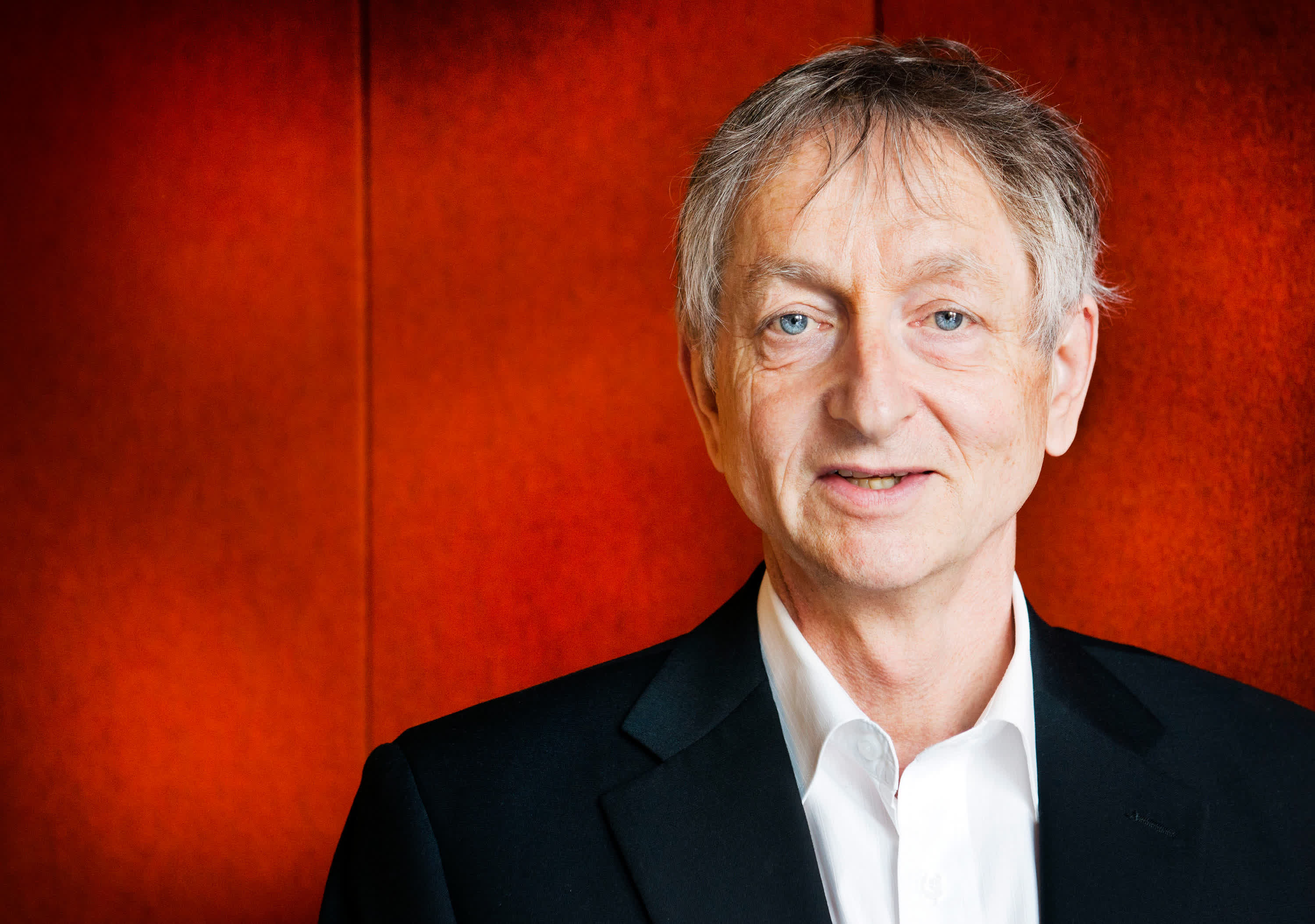 "Godfather of AI" warns there's a 10 to 20% chance AI could seize control