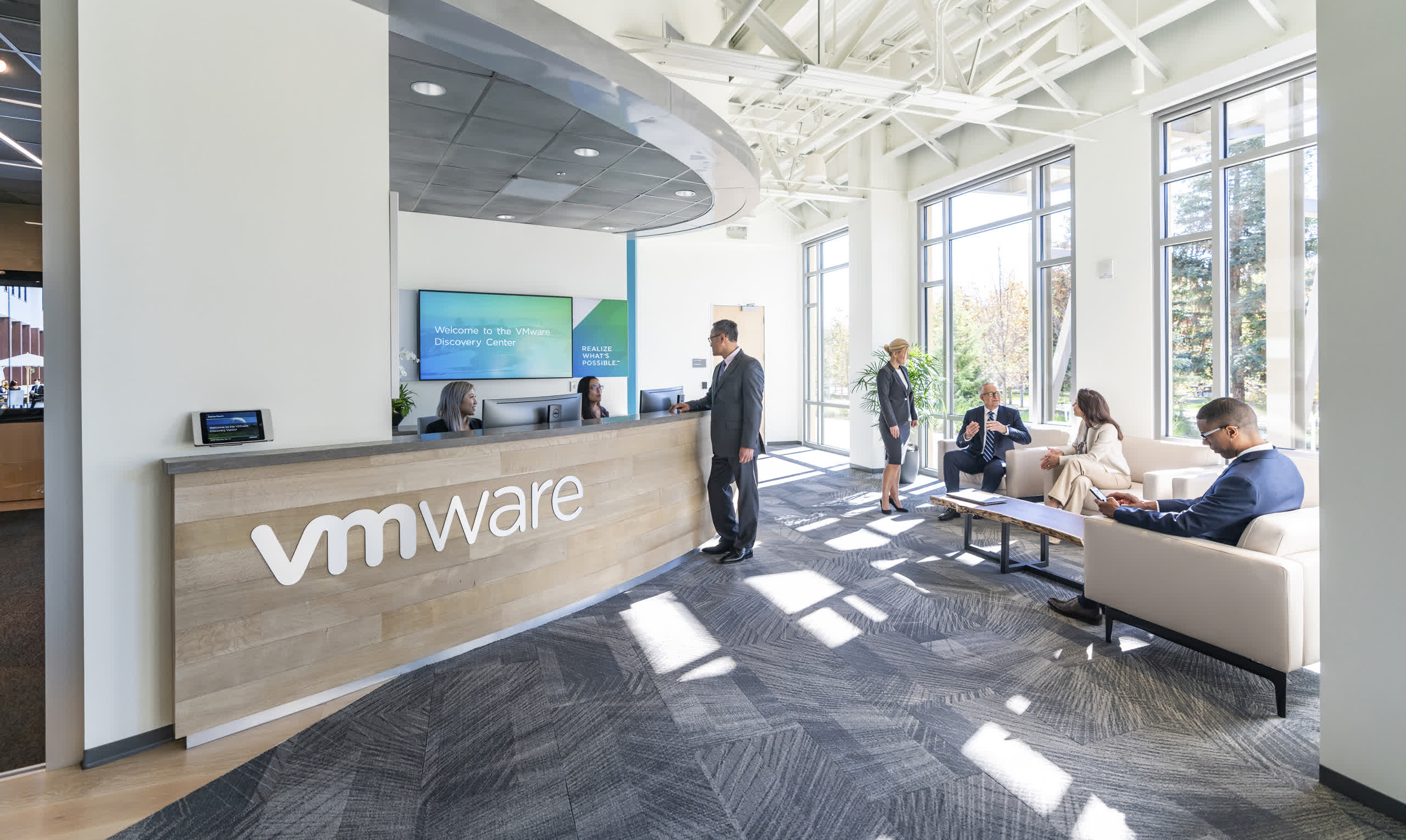 Broadcom pressures VMware customers with cease-and-desist letters over perpetual licenses