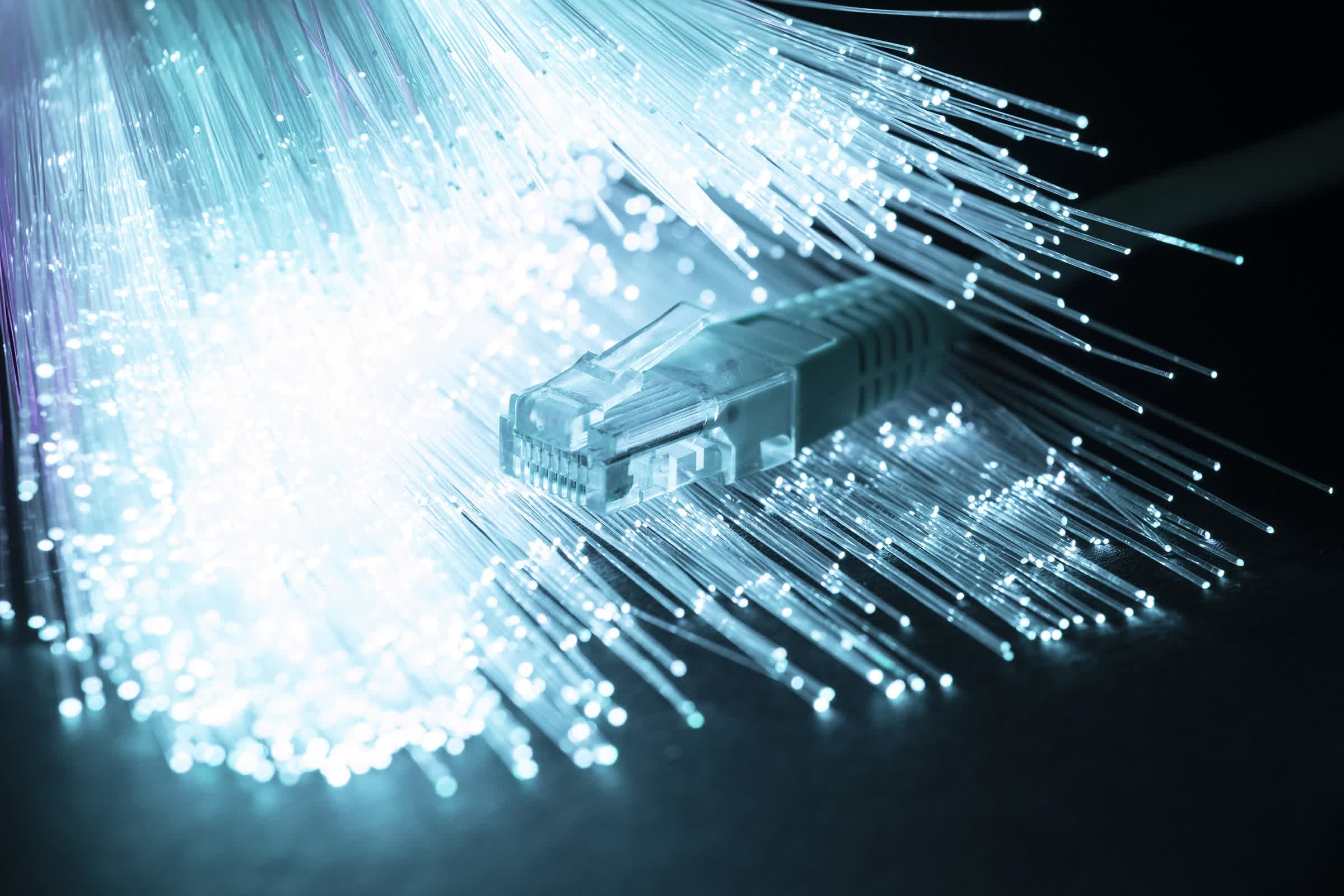 Trump administration throws wrench into $42 billion broadband rollout
