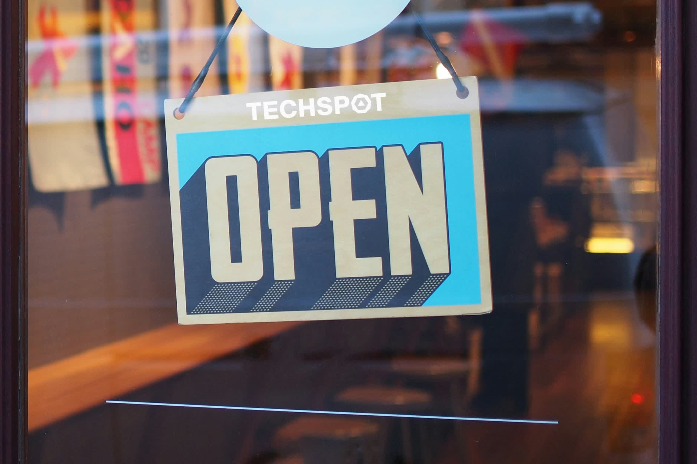 Only the best Cyber Monday tech deals, as handpicked by TechSpot's ...