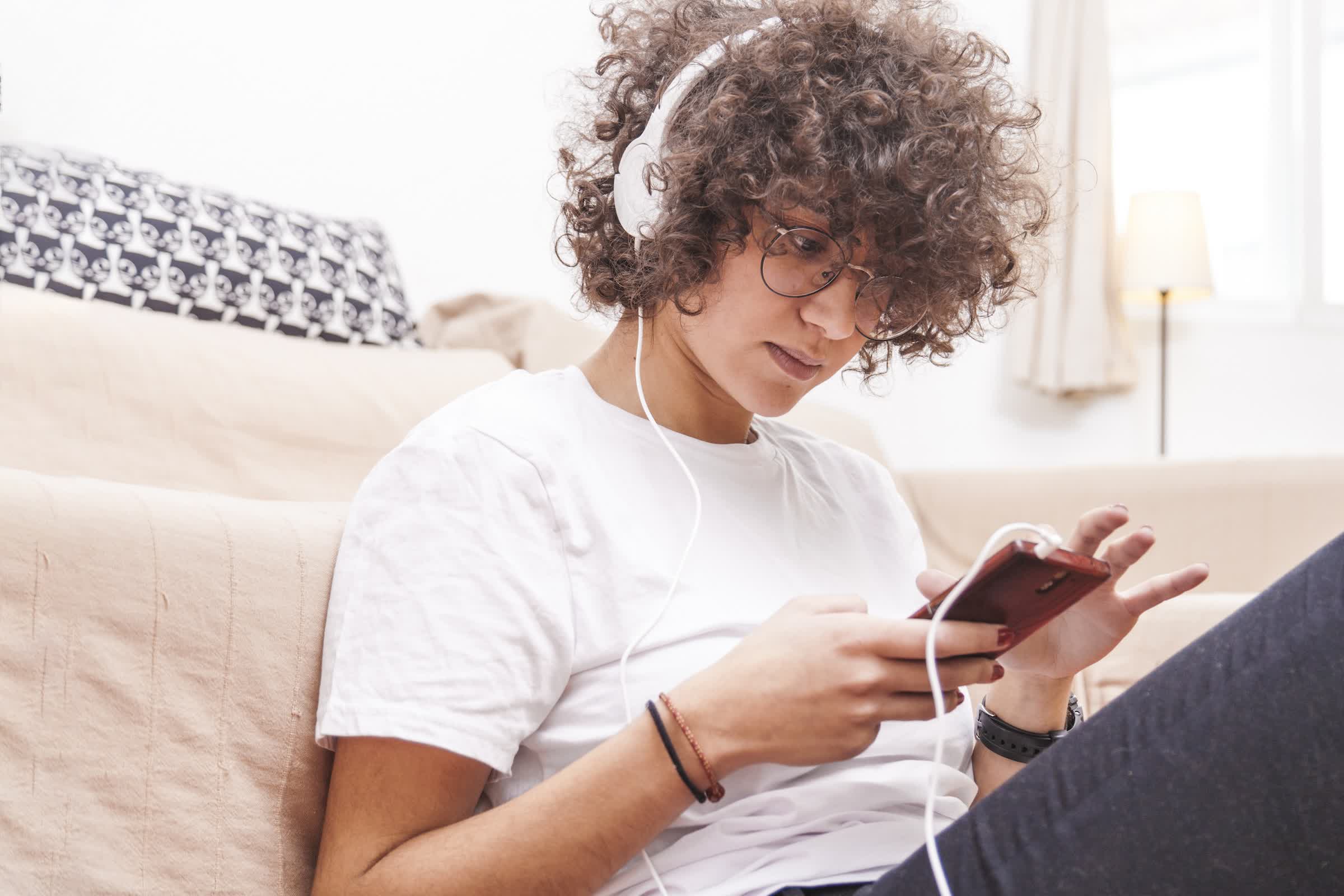 The MP3 is almost 30, and it still sounds like the early internet