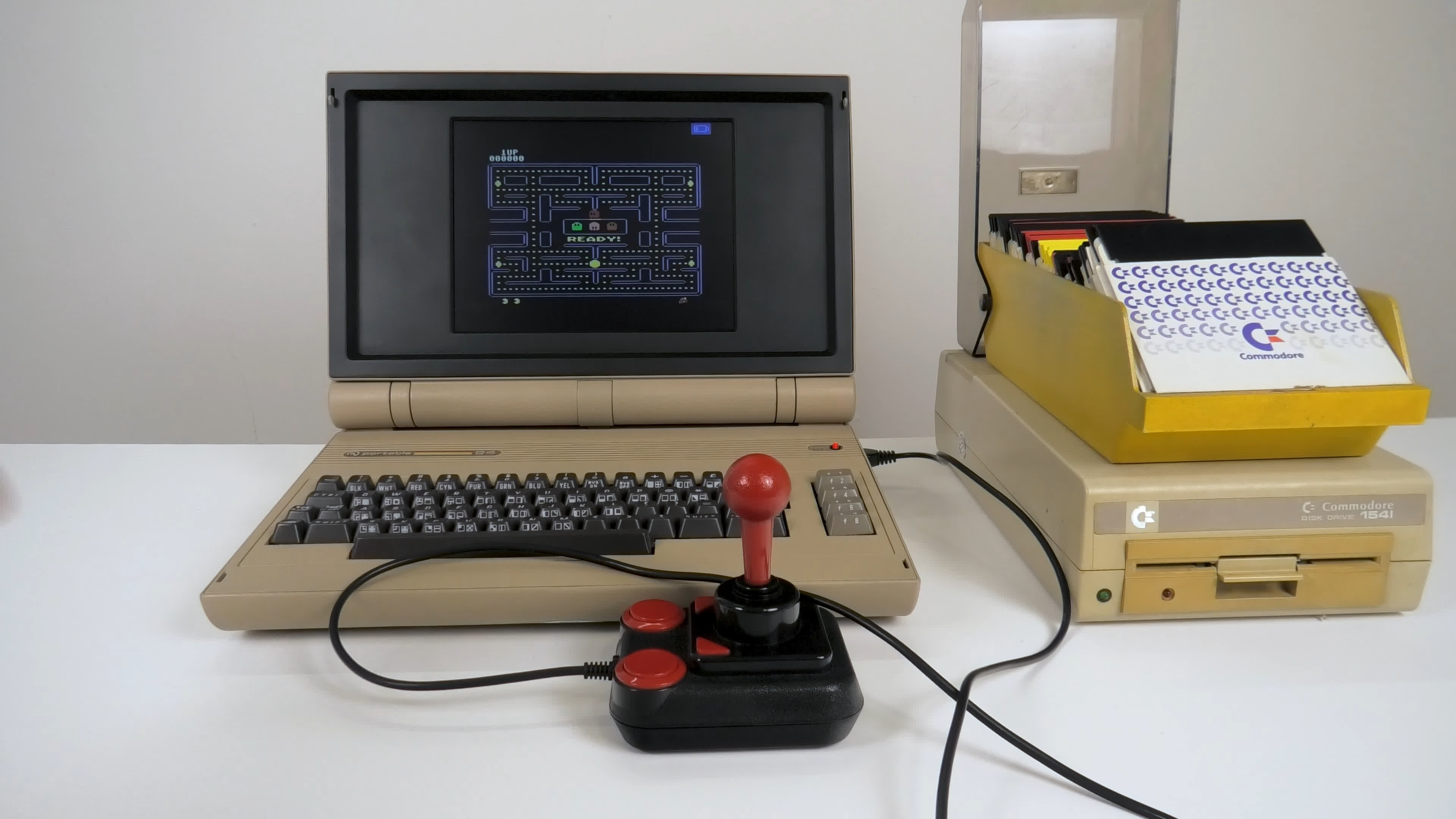 Hobbyist 3D prints the Commodore 64 laptop we never got in the