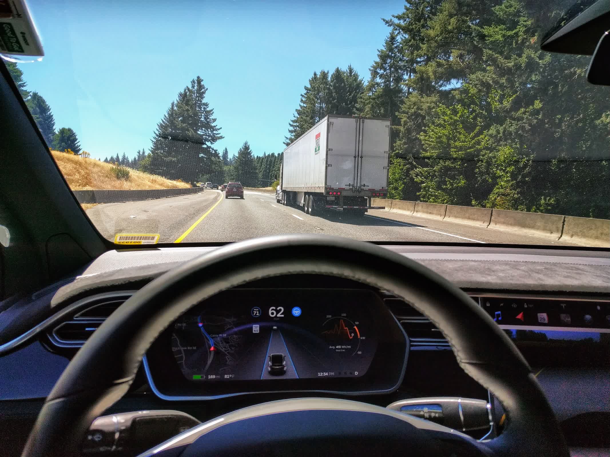 California threatens to halt Tesla sales over Autopilot marketing