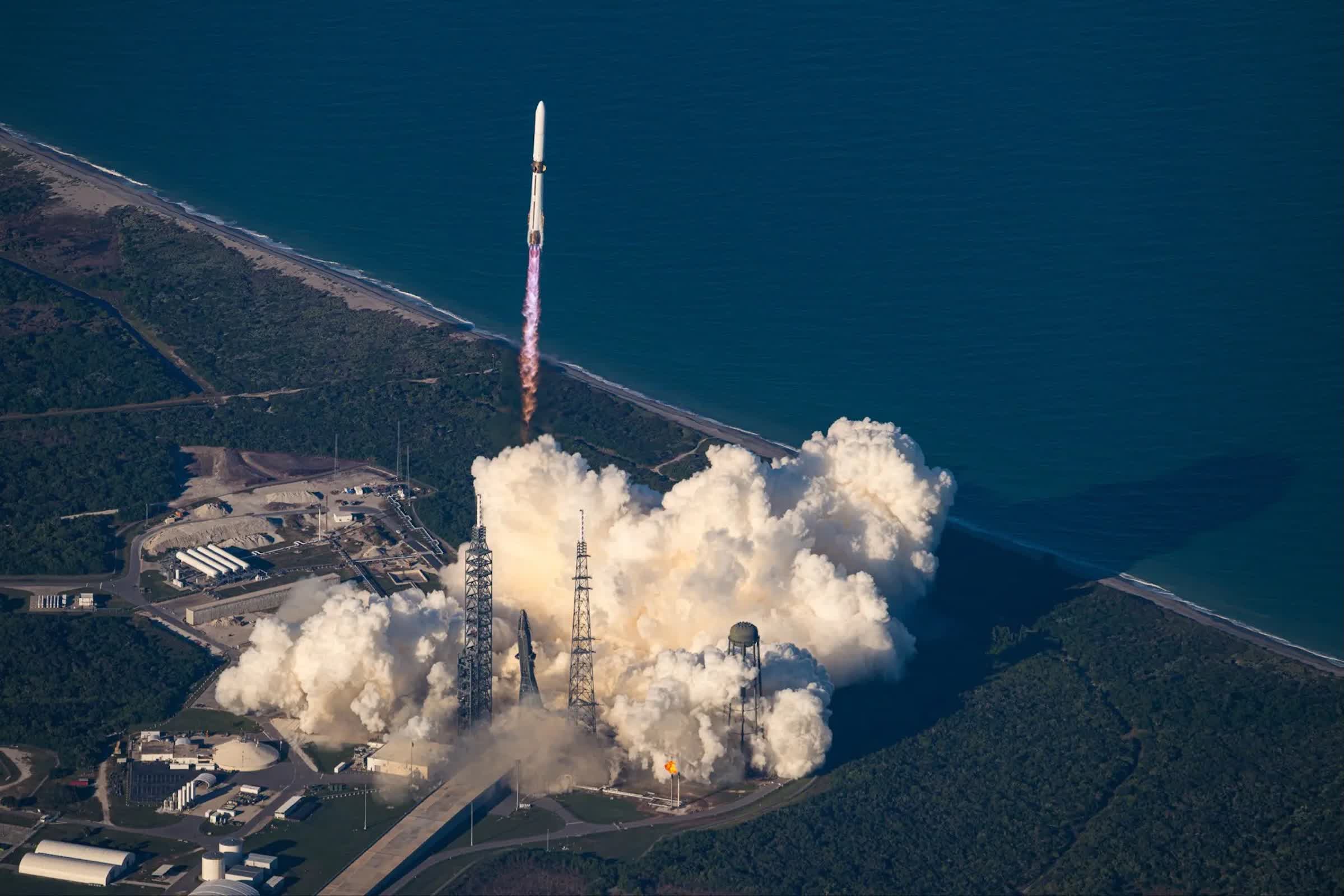 Blue Origin unveils TeraWave, a 6 Tbps satellite megaconstellation