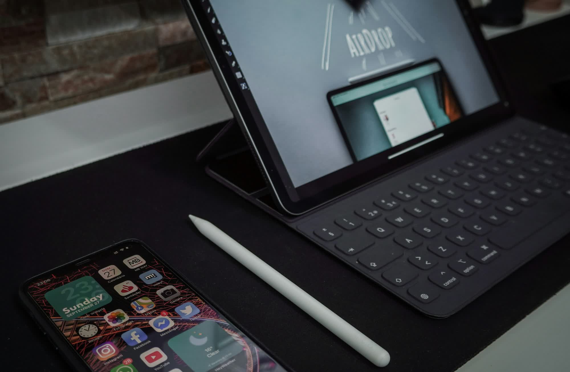 AirDrop file sharing is coming to more Android phones "very soon"