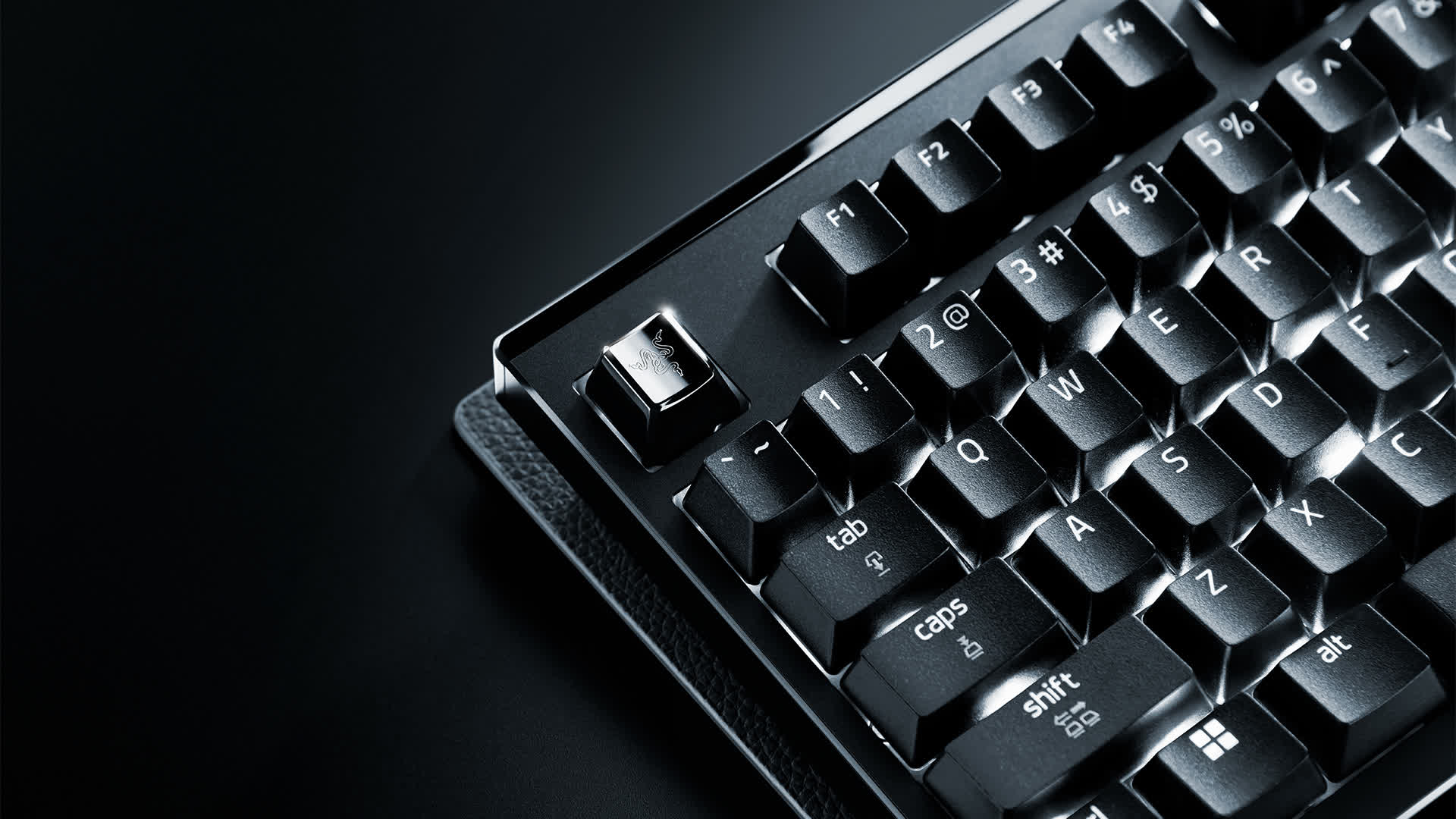 Razer unveils $500 Huntsman Signature keyboard with CNC aluminum
