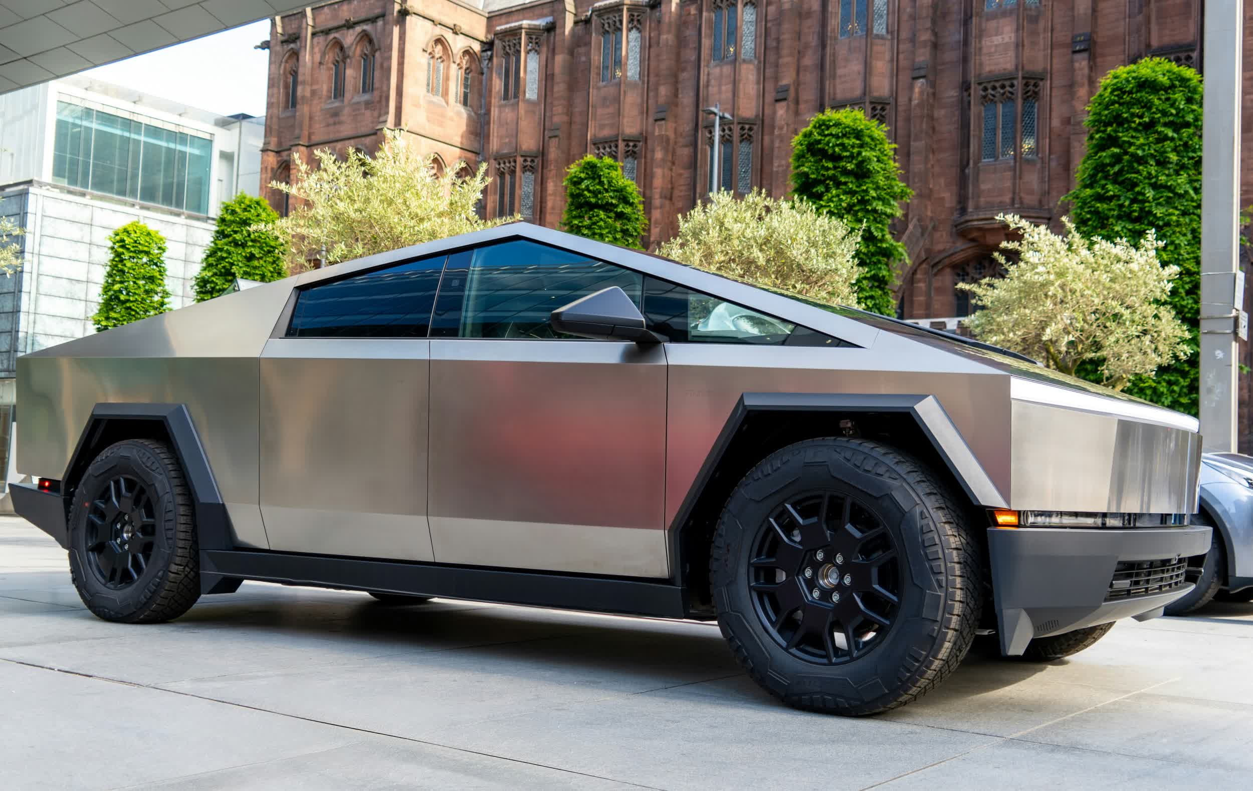 Tesla's "cheaper" Cybertruck arrives at $59,990, still far from the $40K promise