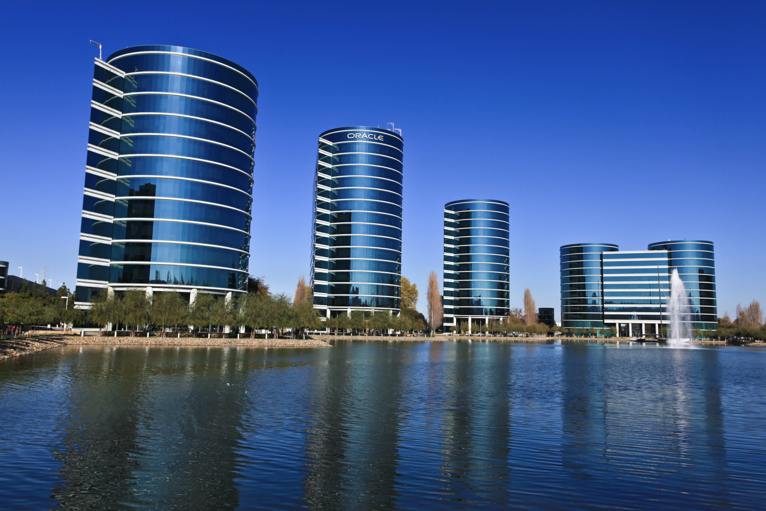 Oracle is spending billions on AI data centers as cash flow turns negative