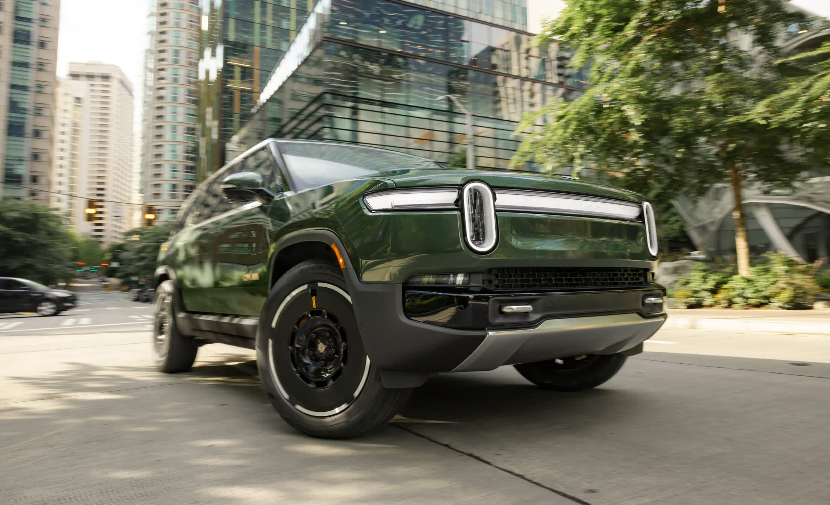 Uber commits up to $1.25 billion in Rivian to deploy 10,000 robotaxis