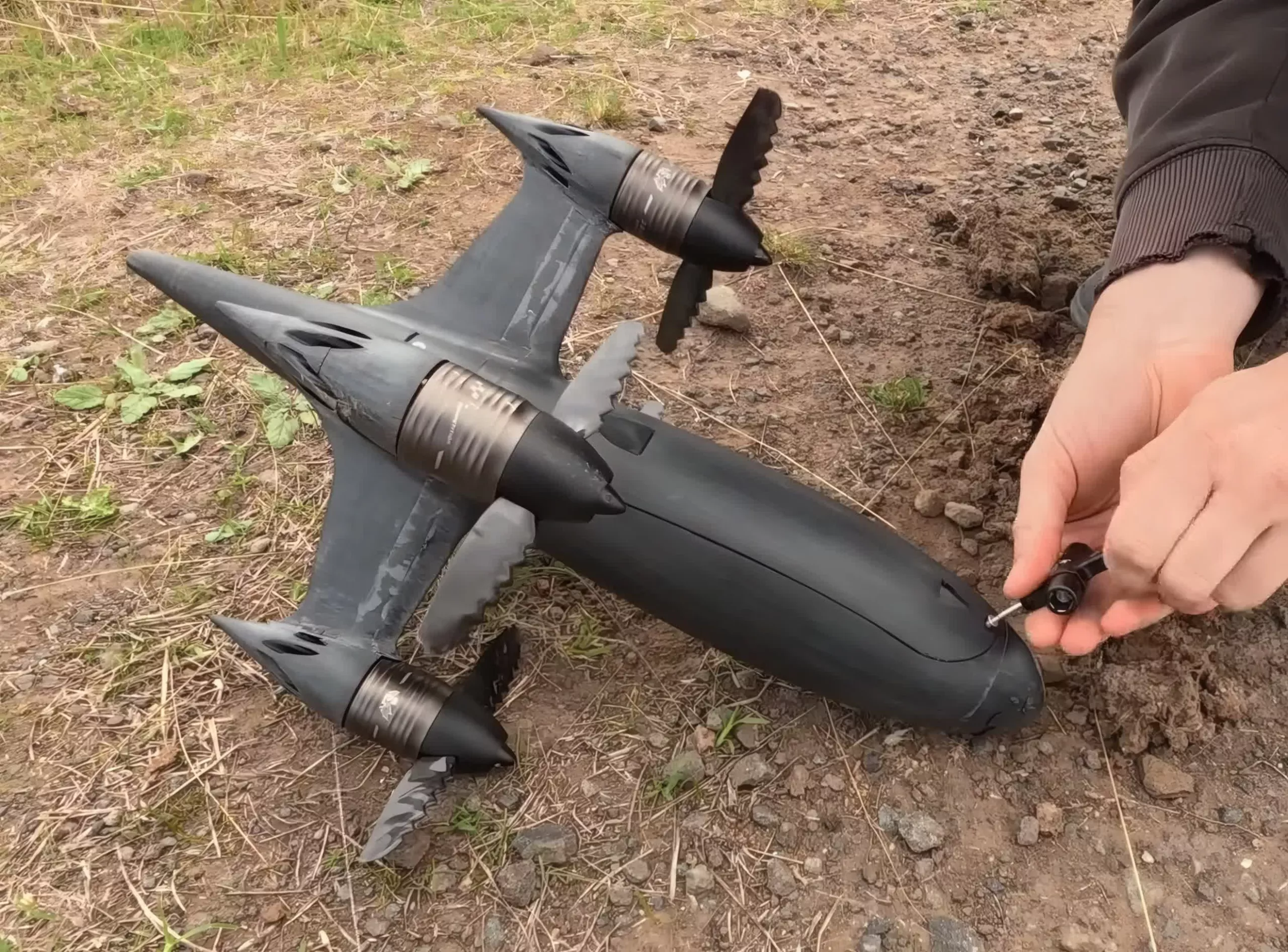 Blackbird drone smashes speed record at 453 mph