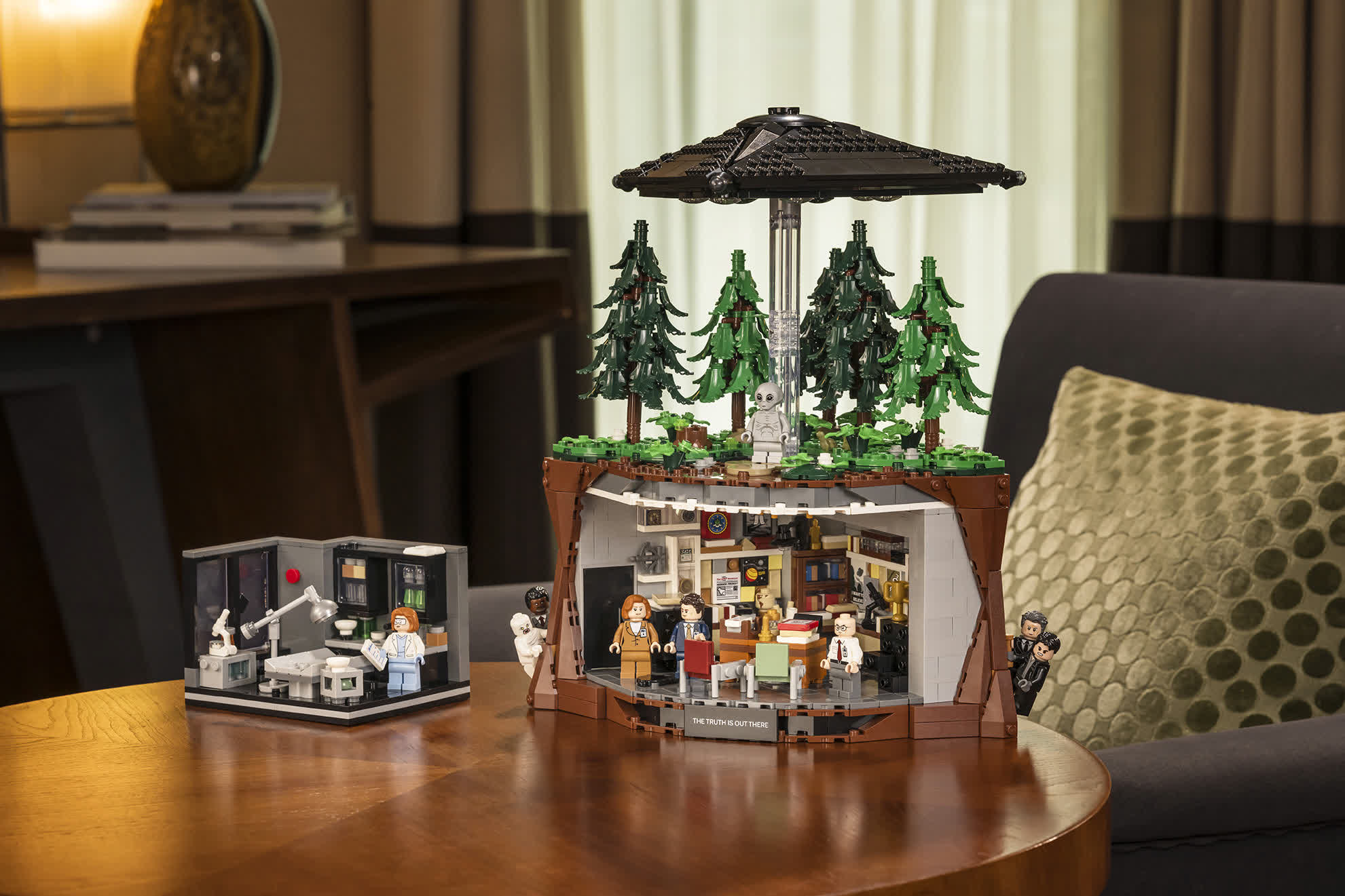 Lego brings The X-Files to life with 1,478-piece set including Mulder and Scully minifigs