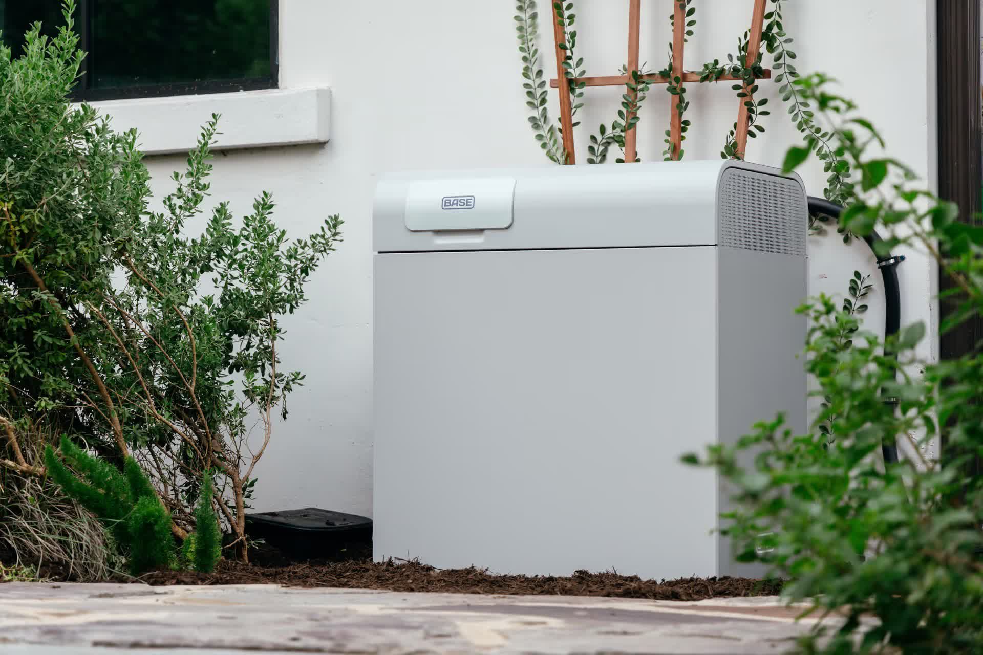 Michael Dell's son and a SpaceX alum want to put battery storage in every backyard