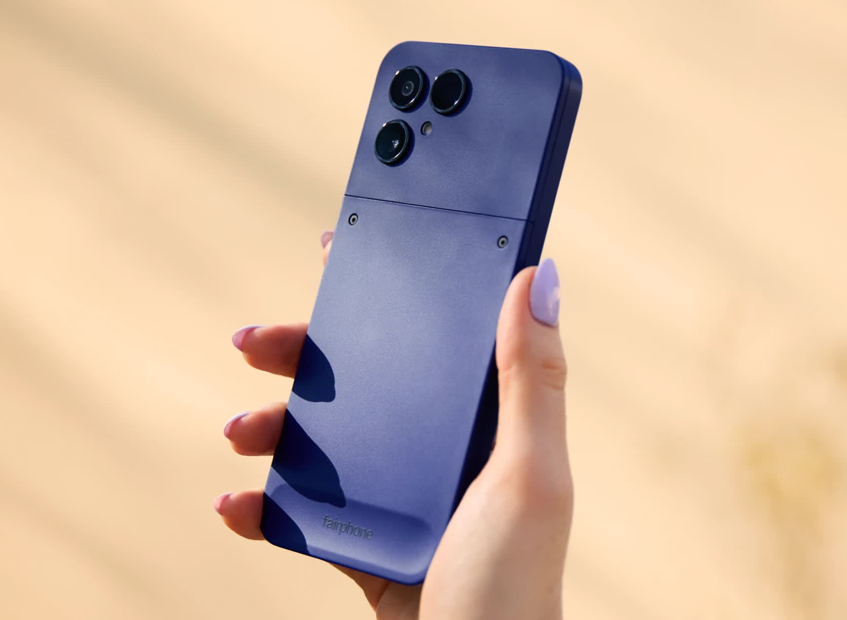 Fairphone brings its $649 repairable Gen 6+ smartphone to the US
