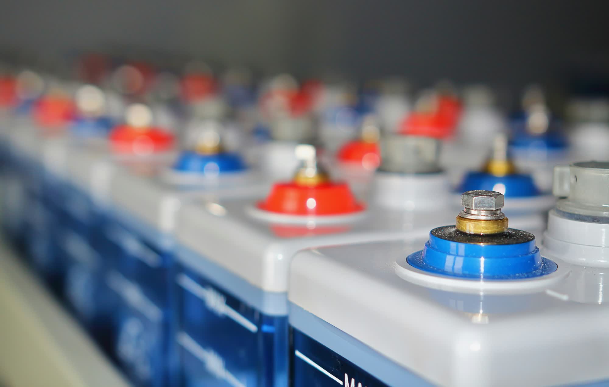 Scientists built a battery that charges almost instantly, but there's a catch