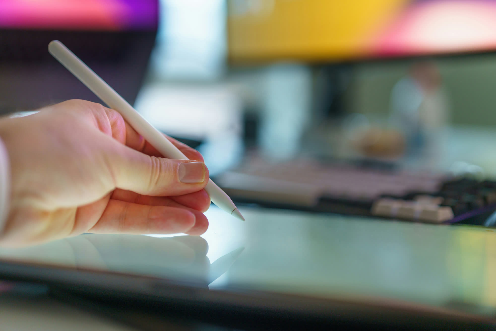 Apple prototyped and tested a Pencil accessory for its foldable iPhone