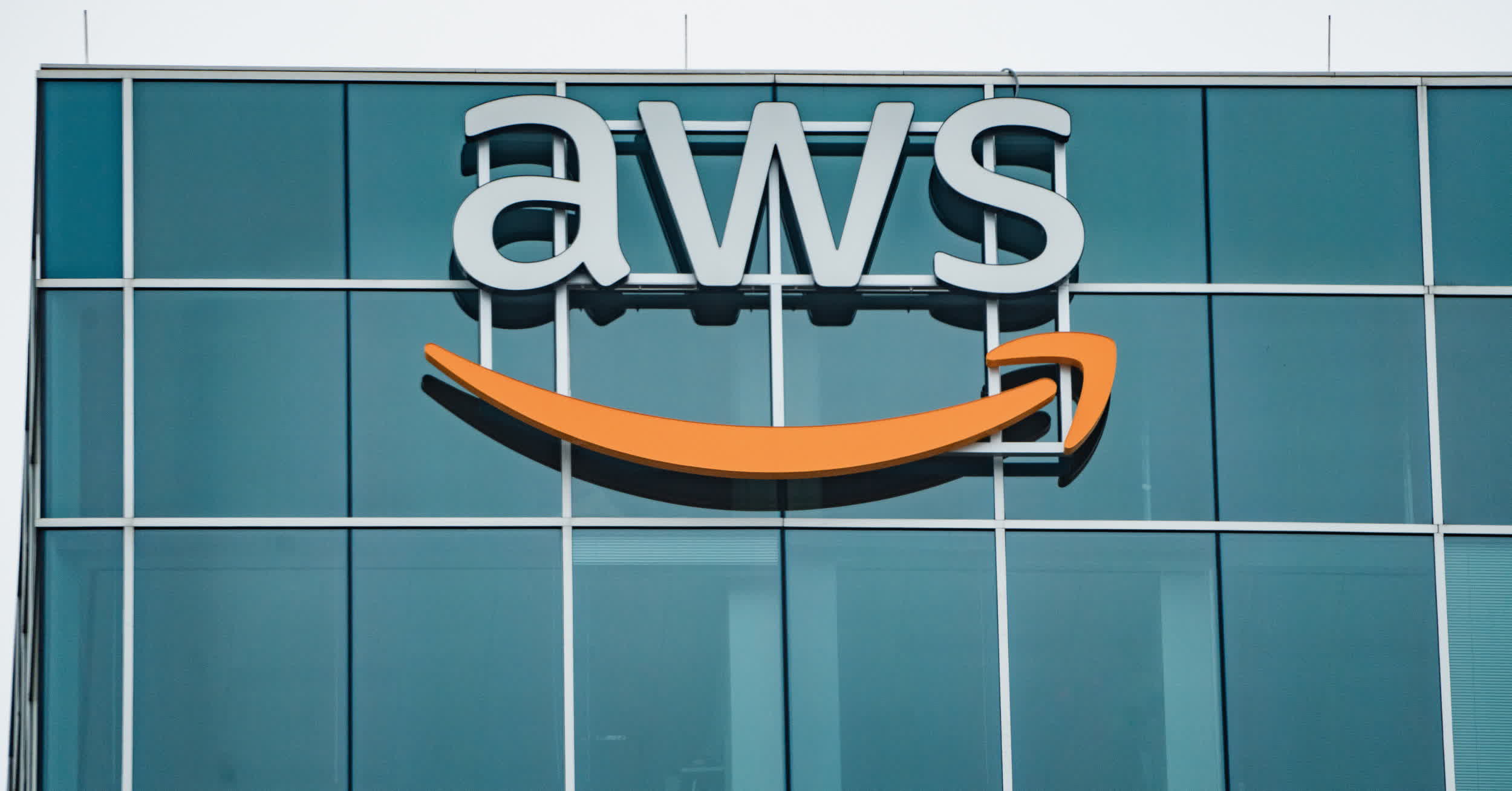 Инфраструктура Amazon AWS в Бахрейне и ОАЭ пострадала из-за конфликта на Ближнем Востоке Поврежденная инфраструктура AWS на Ближнем Востоке