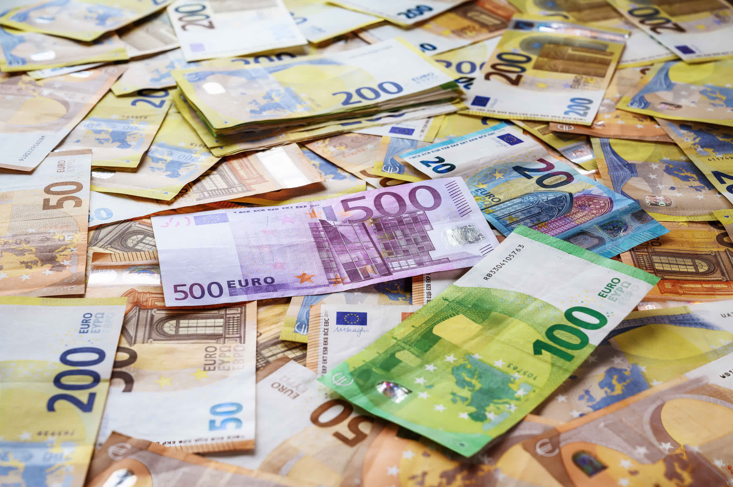 Europe is building its own payment network to finally compete with Visa and Mastercard